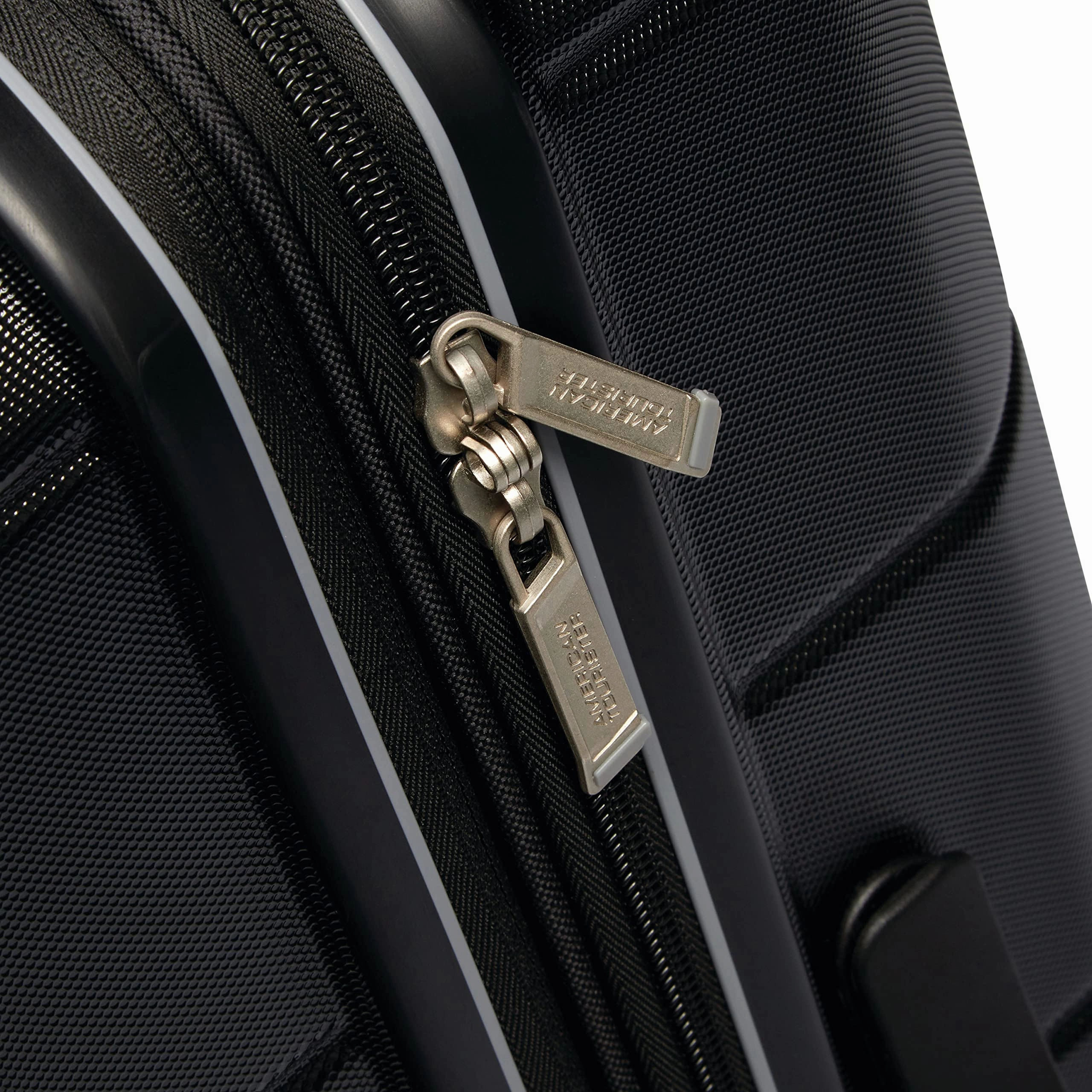 American Tourister Stratum 2.0 Large 28" Hardside Spinner Luggage