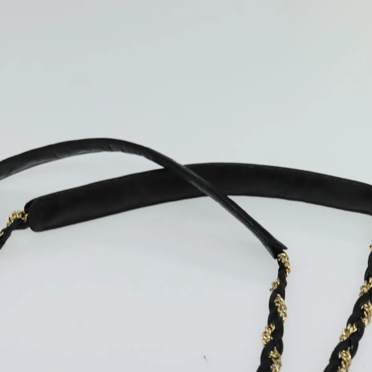 Bally Leather Shoulder Bag (Pre-Owned)