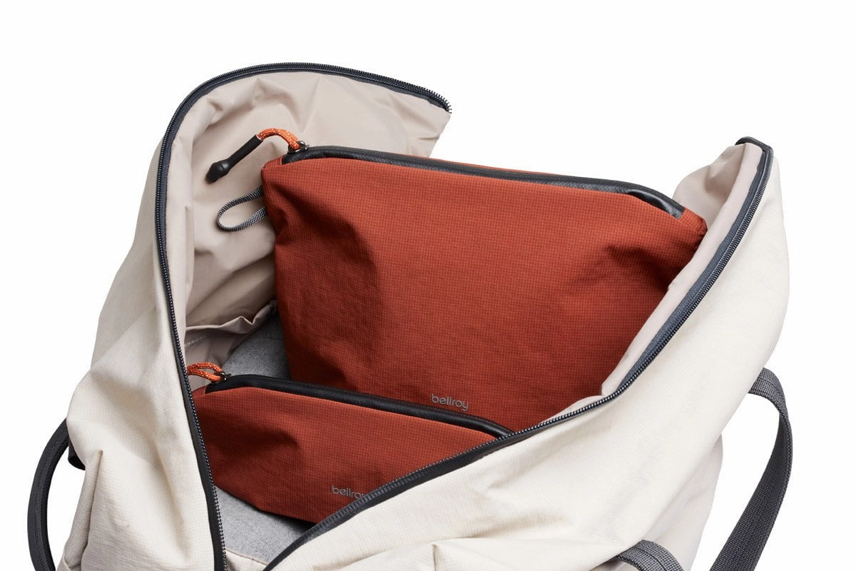 Bellroy Lite Pouch Duo
