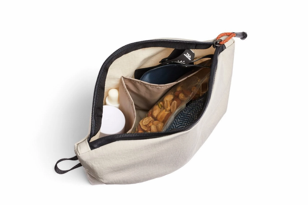 Bellroy Lite Pouch Duo