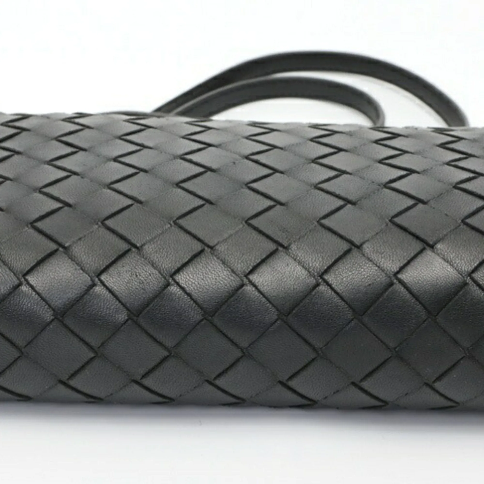Bottega Veneta Intrecciato Leather Shoulder Bag (Pre-Owned)