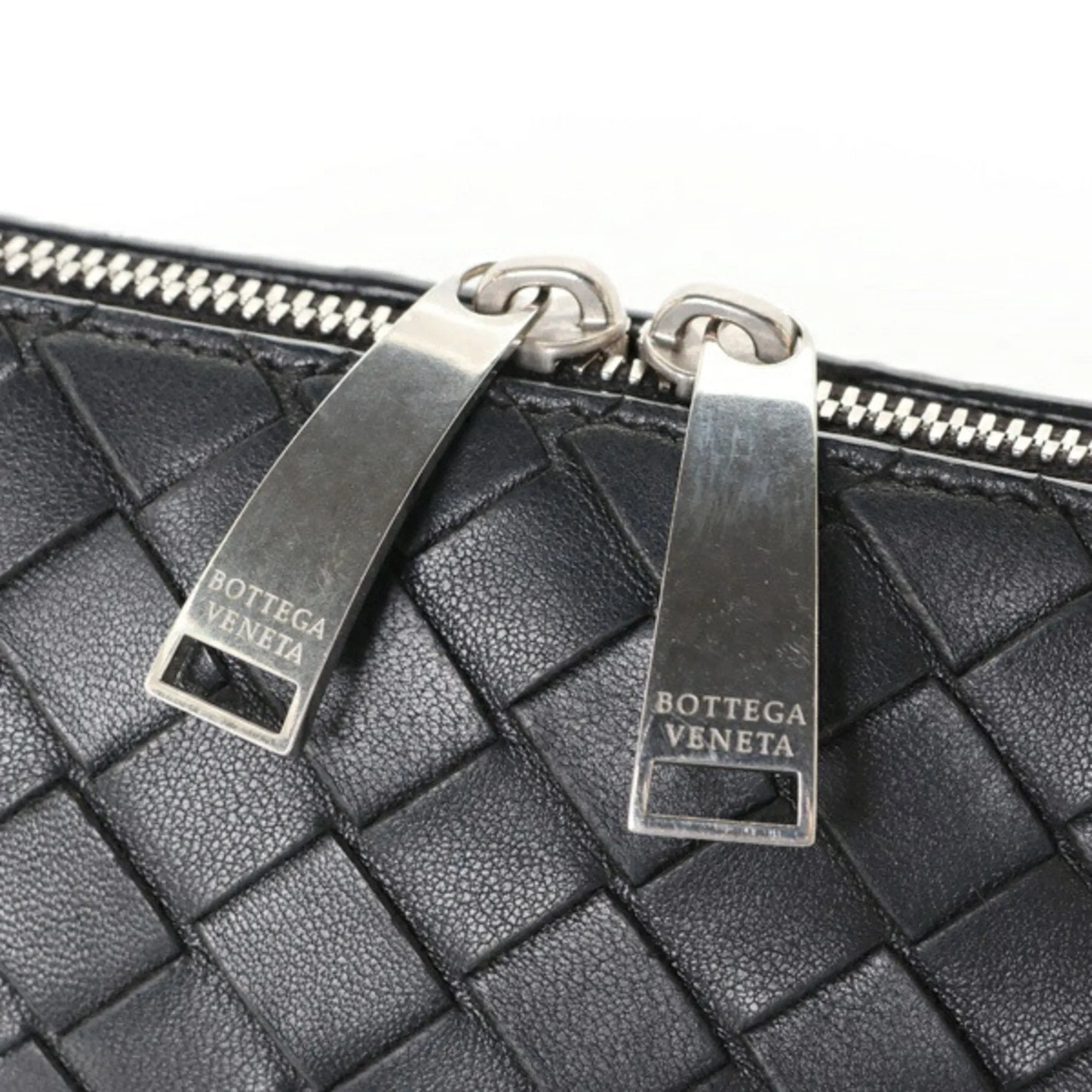 Bottega Veneta Intrecciato Leather Shoulder Bag (Pre-Owned)