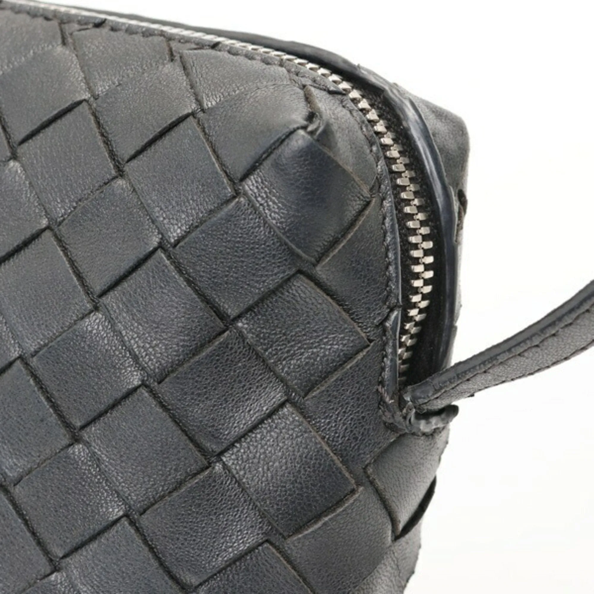 Bottega Veneta Intrecciato Leather Shoulder Bag (Pre-Owned)