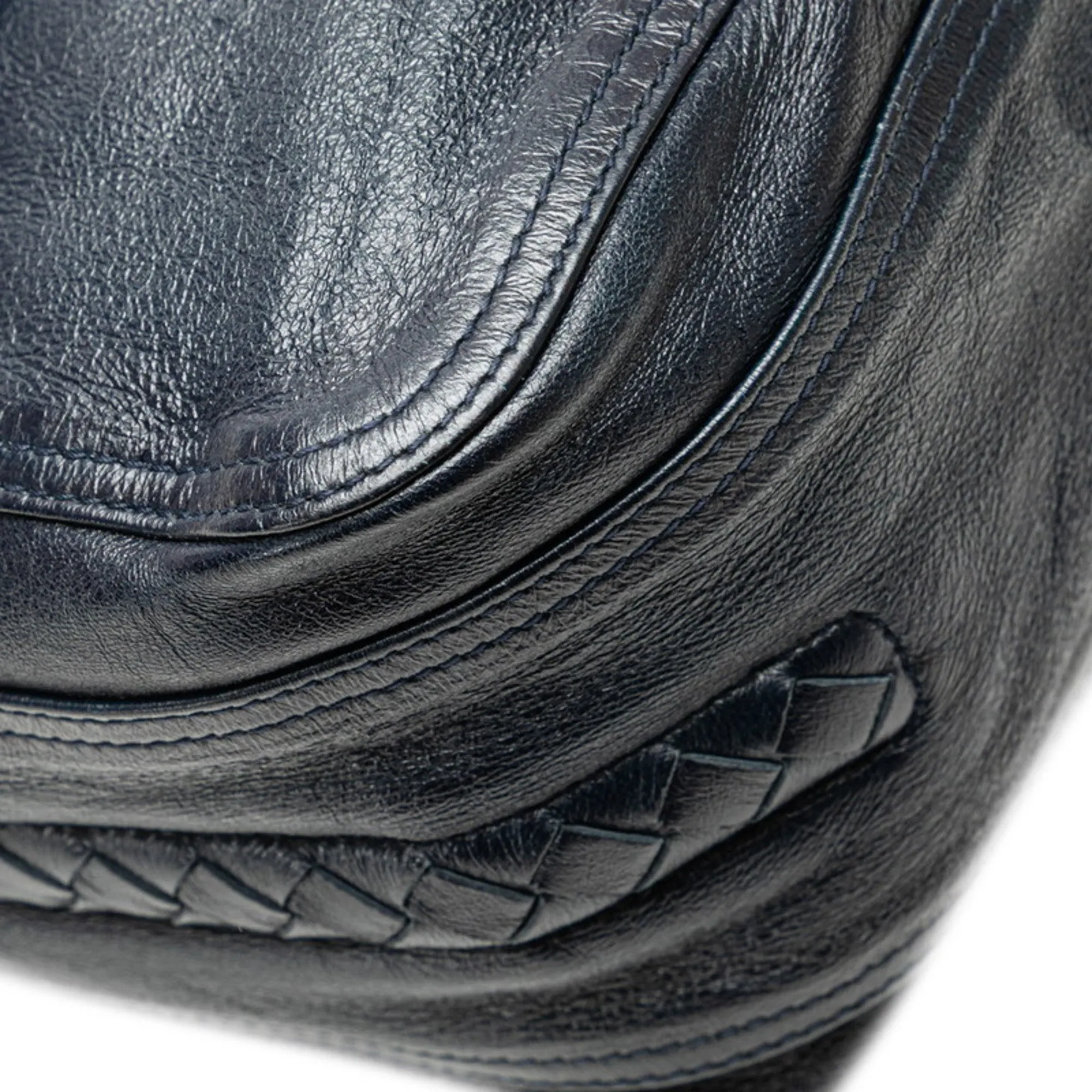 Bottega Veneta Leather Shoulder Bag (Pre-Owned)