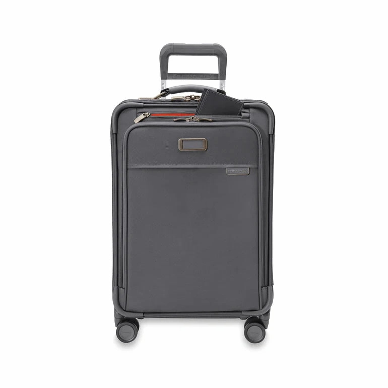Briggs & Riley Baseline Essential 22" Carry-On Expandable Spinner