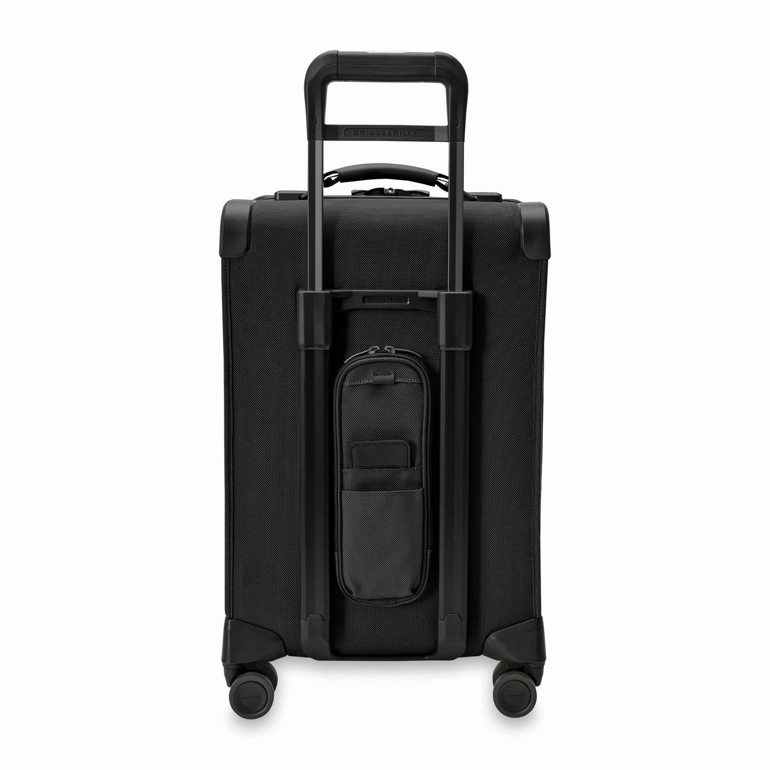 Briggs & Riley Baseline Essential 22" Carry-On Expandable Spinner