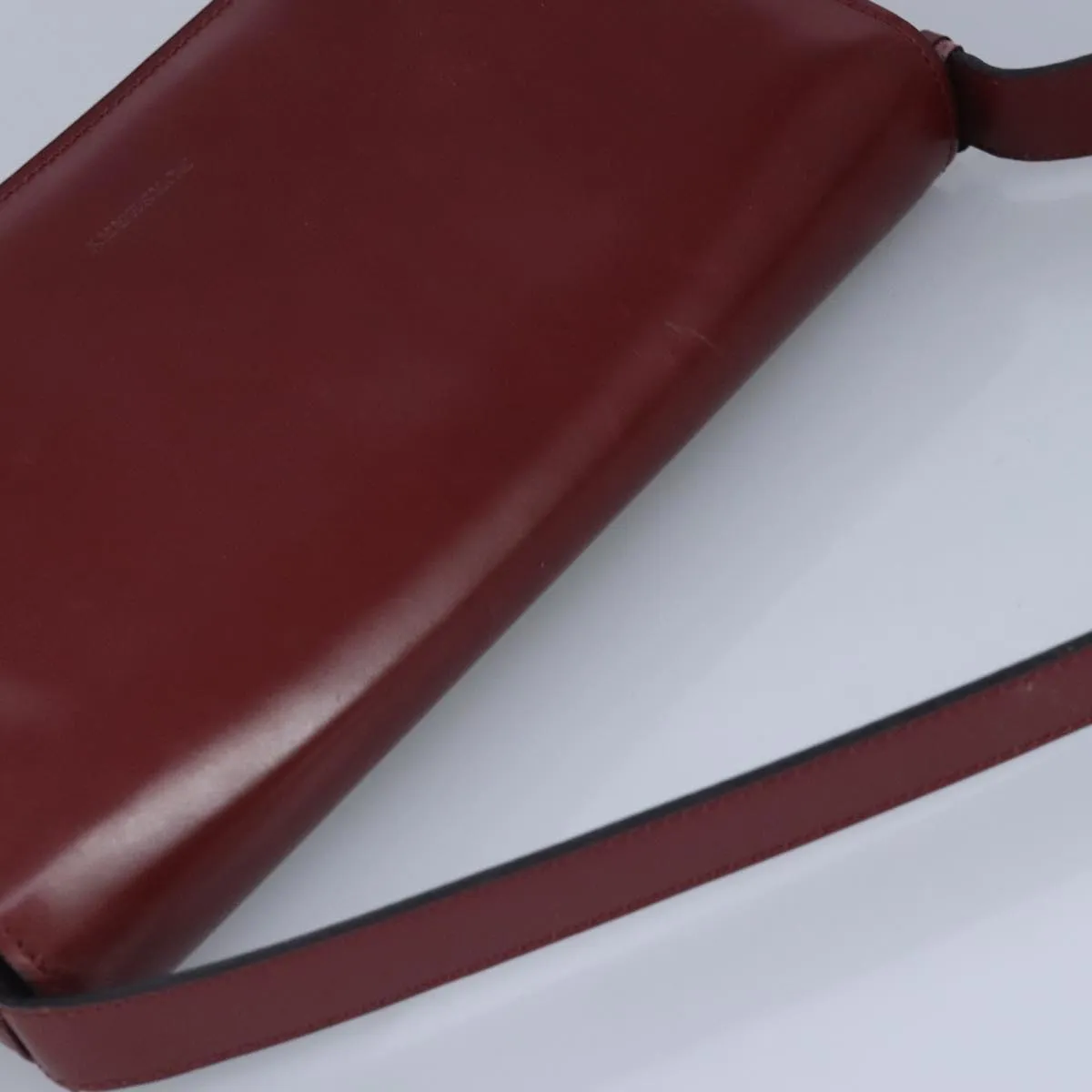 Burberry  Leather Shoulder Bag (Pre-Owned)