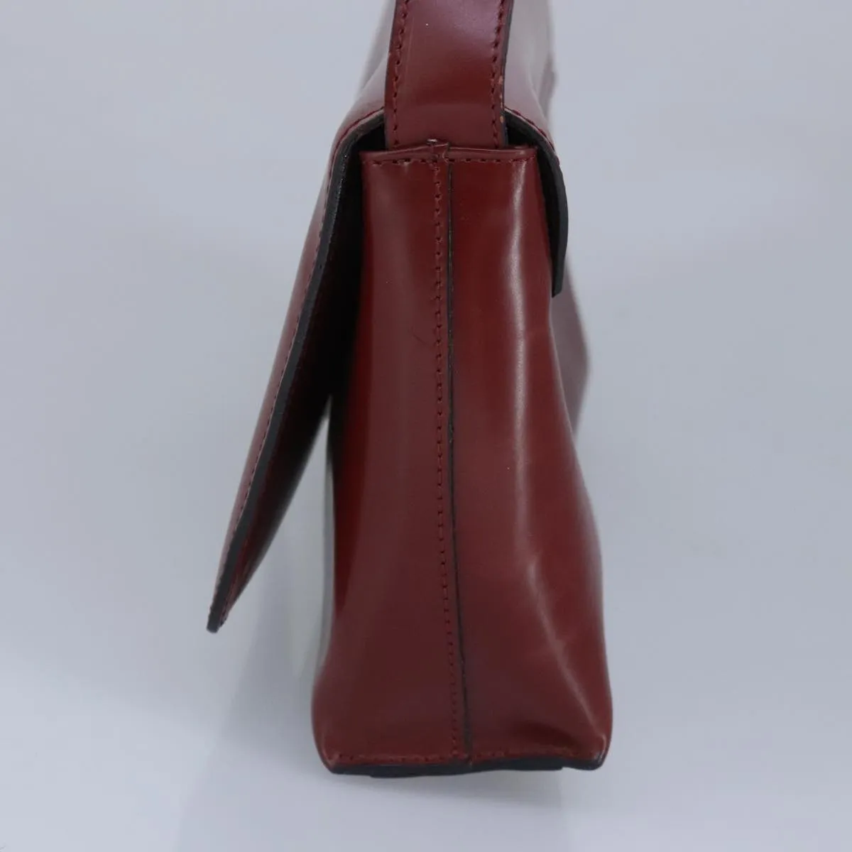Burberry  Leather Shoulder Bag (Pre-Owned)