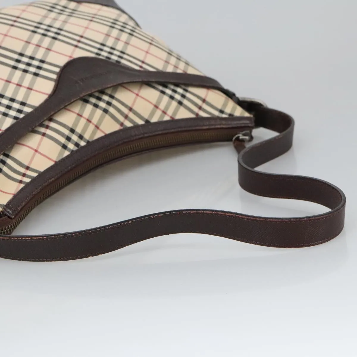 Burberry Nova Check  Canvas Shoulder Bag (Pre-Owned)