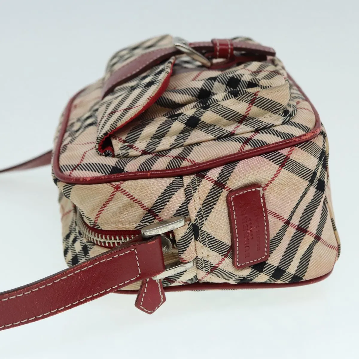Burberry Nova Check  Synthetic Shoulder Bag (Pre-Owned)