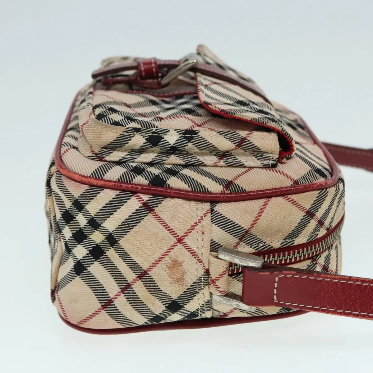 Burberry Nova Check  Synthetic Shoulder Bag (Pre-Owned)