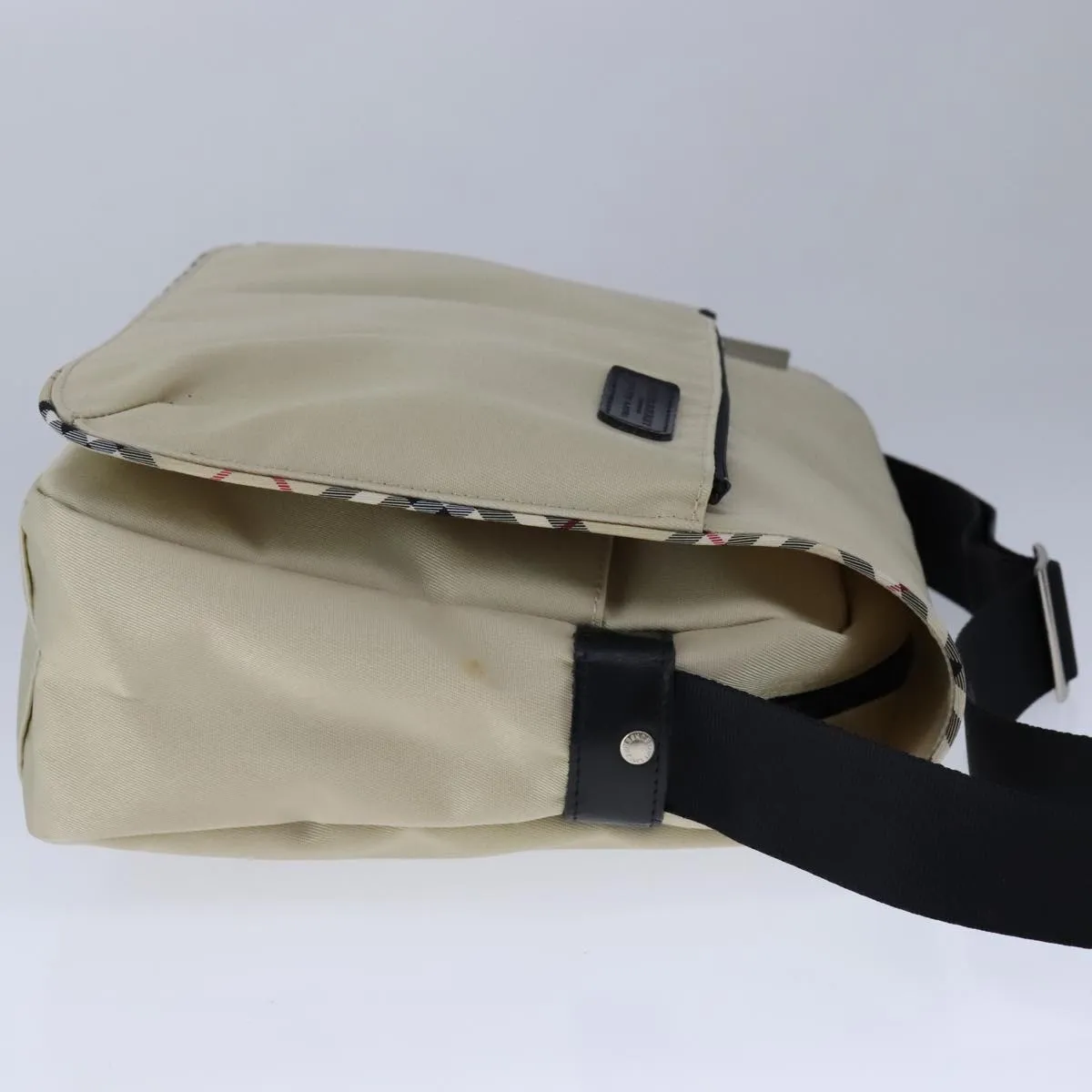 Burberry Nova Check  Synthetic Shoulder Bag (Pre-Owned)