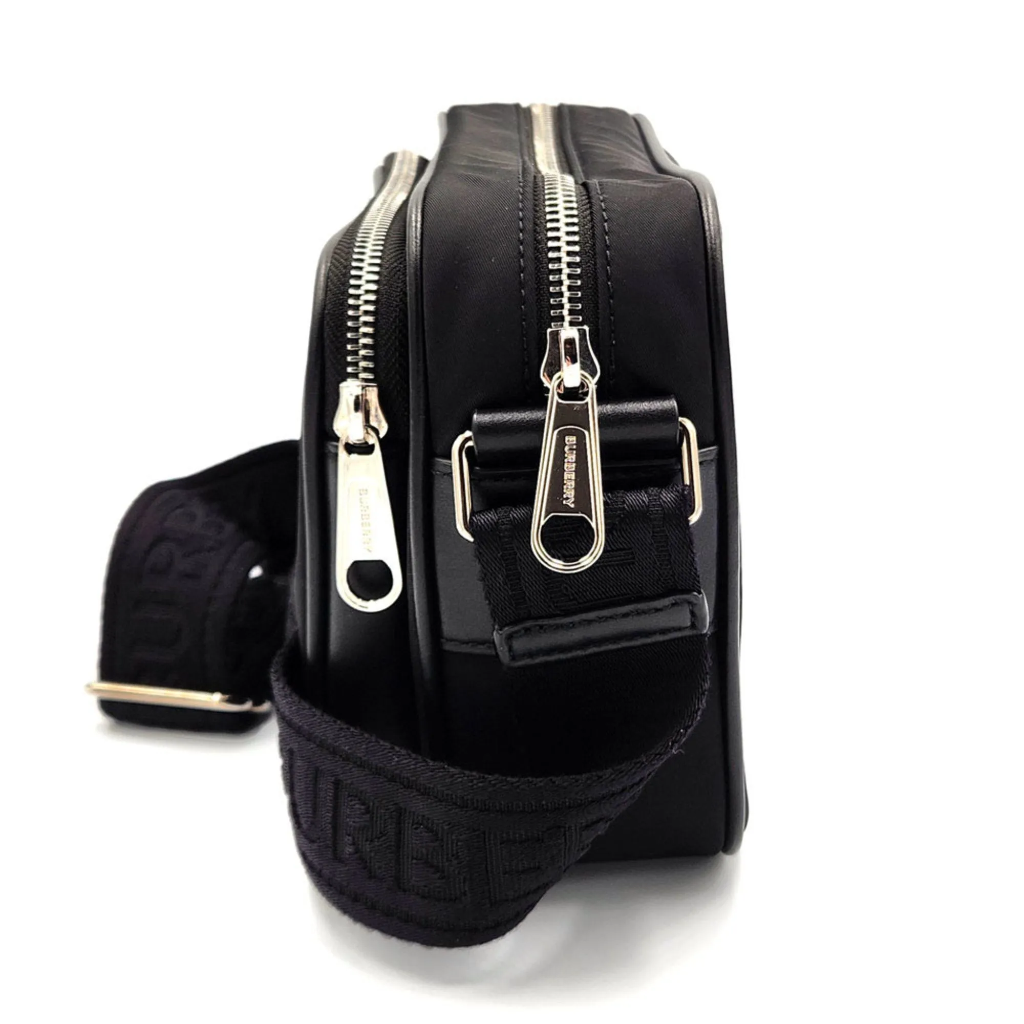 Burberry Paddy Synthetic Shoulder Bag (Pre-Owned)