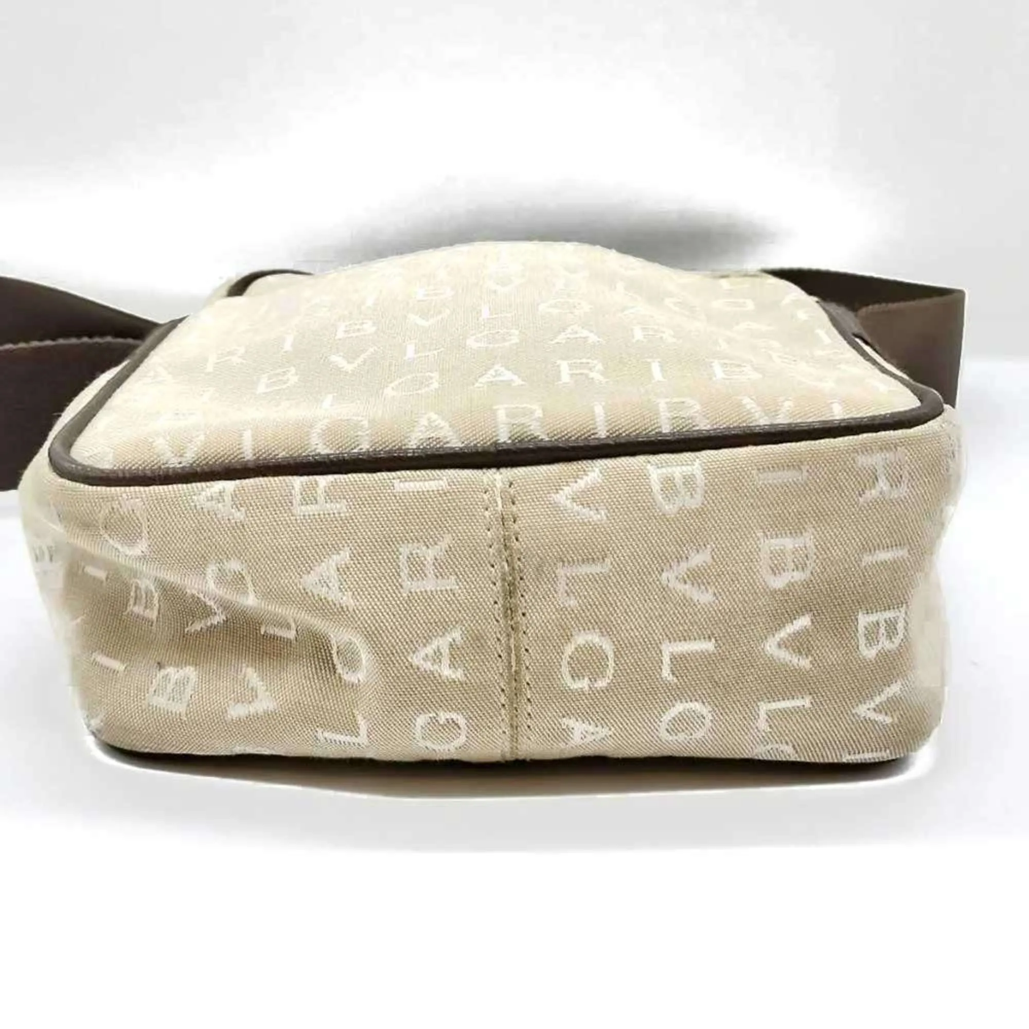 Bvlgari pink Canvas Pochette Shoulder Bag (Pre-Owned)