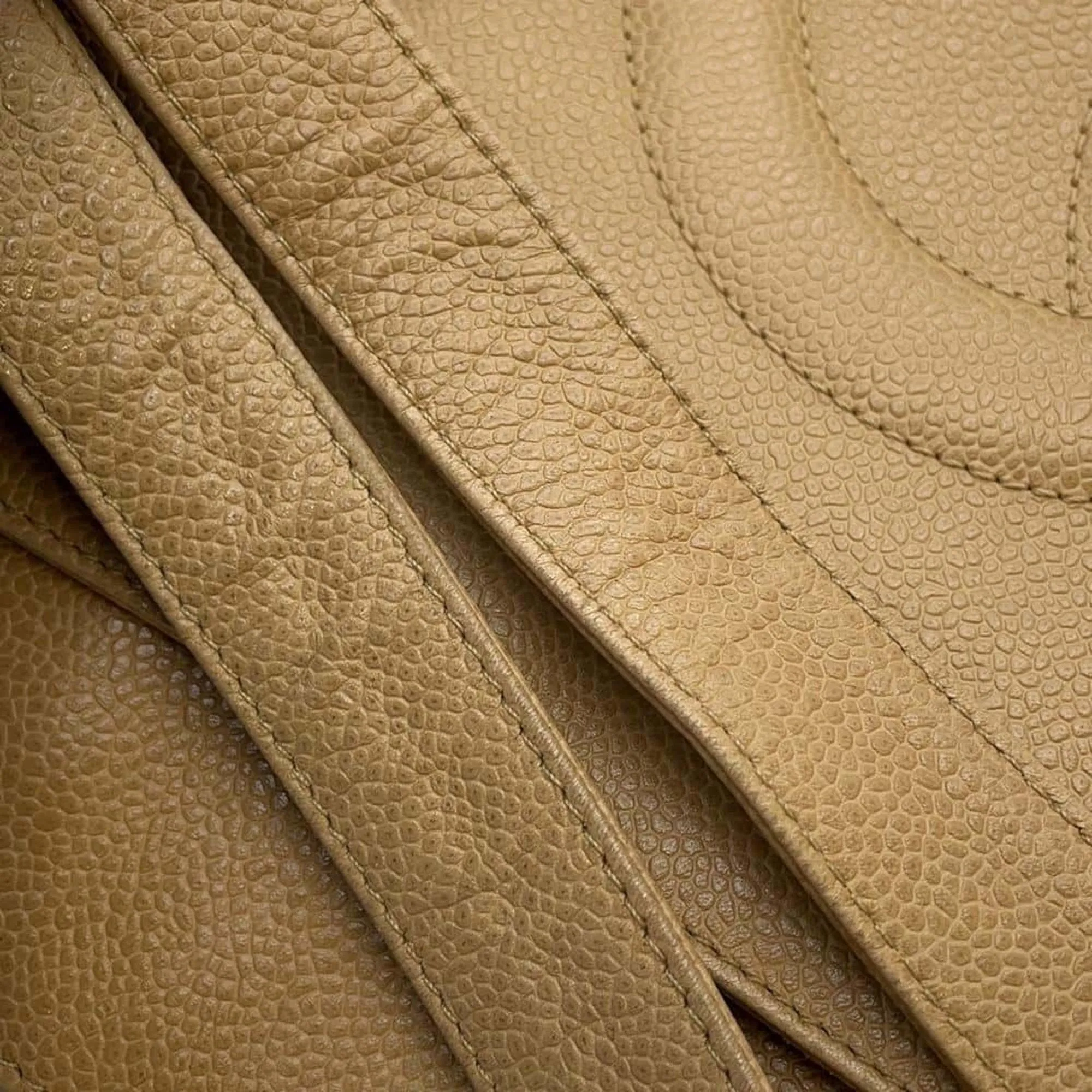 Chanel Coco Mark Leather Shoulder Bag (Pre-Owned)
