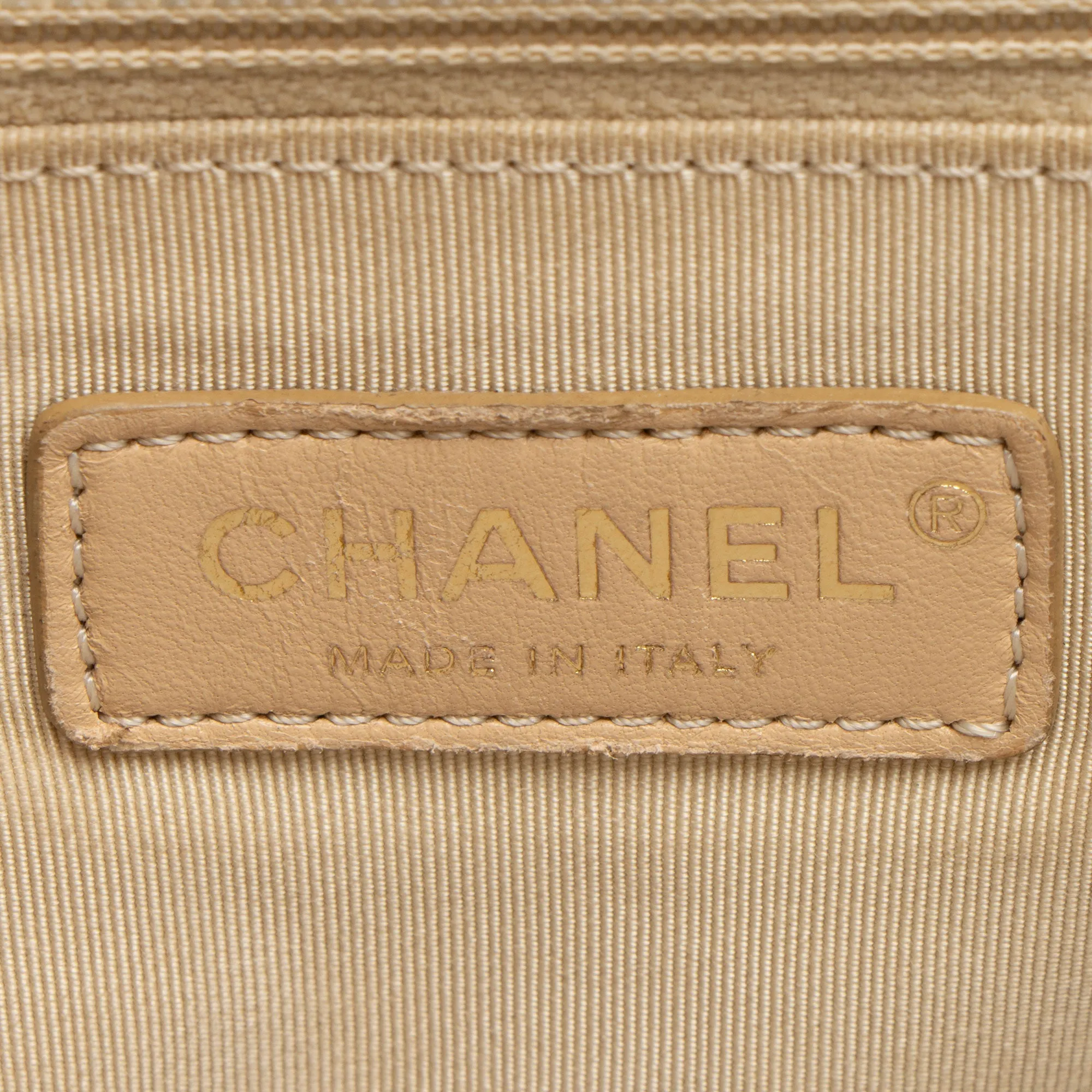 Chanel Grained Calfskin Label Click Large Shoulder Bag (SHF-vwMSPi)