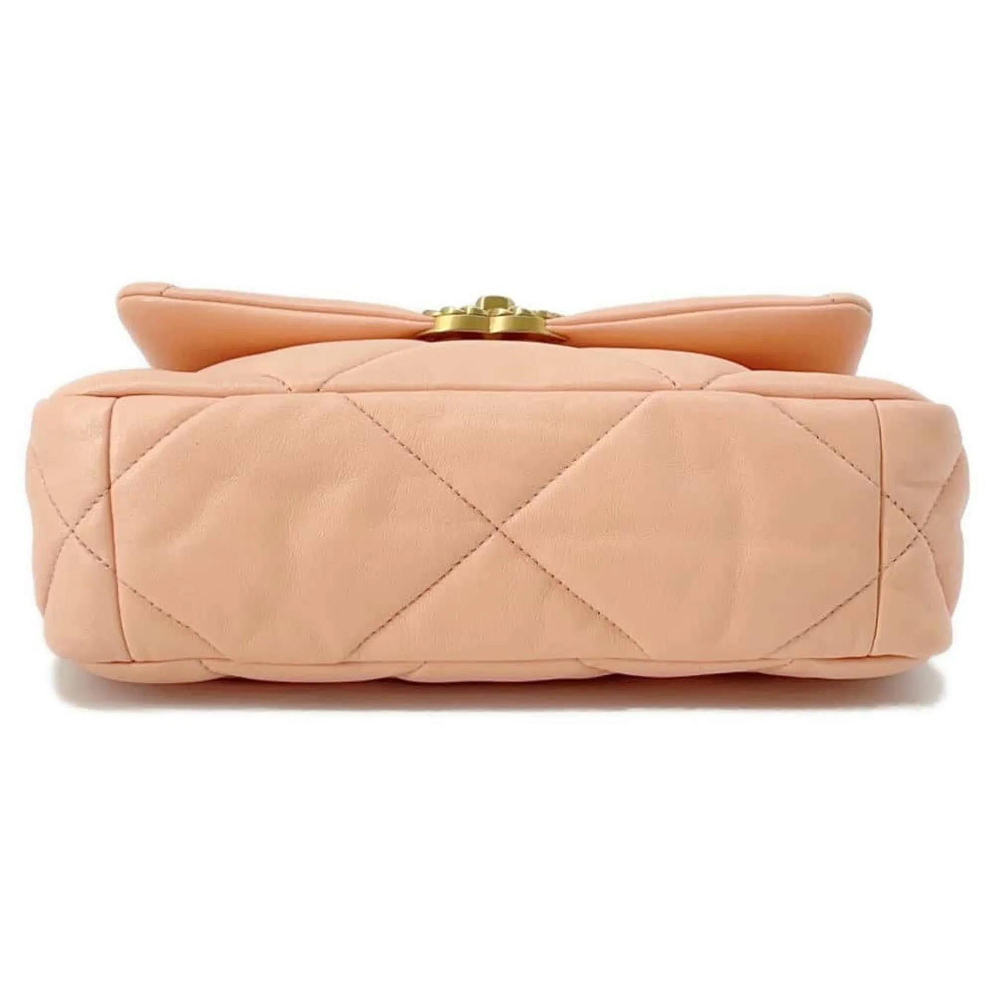 Chanel Leather Shoulder Bag (Pre-Owned)