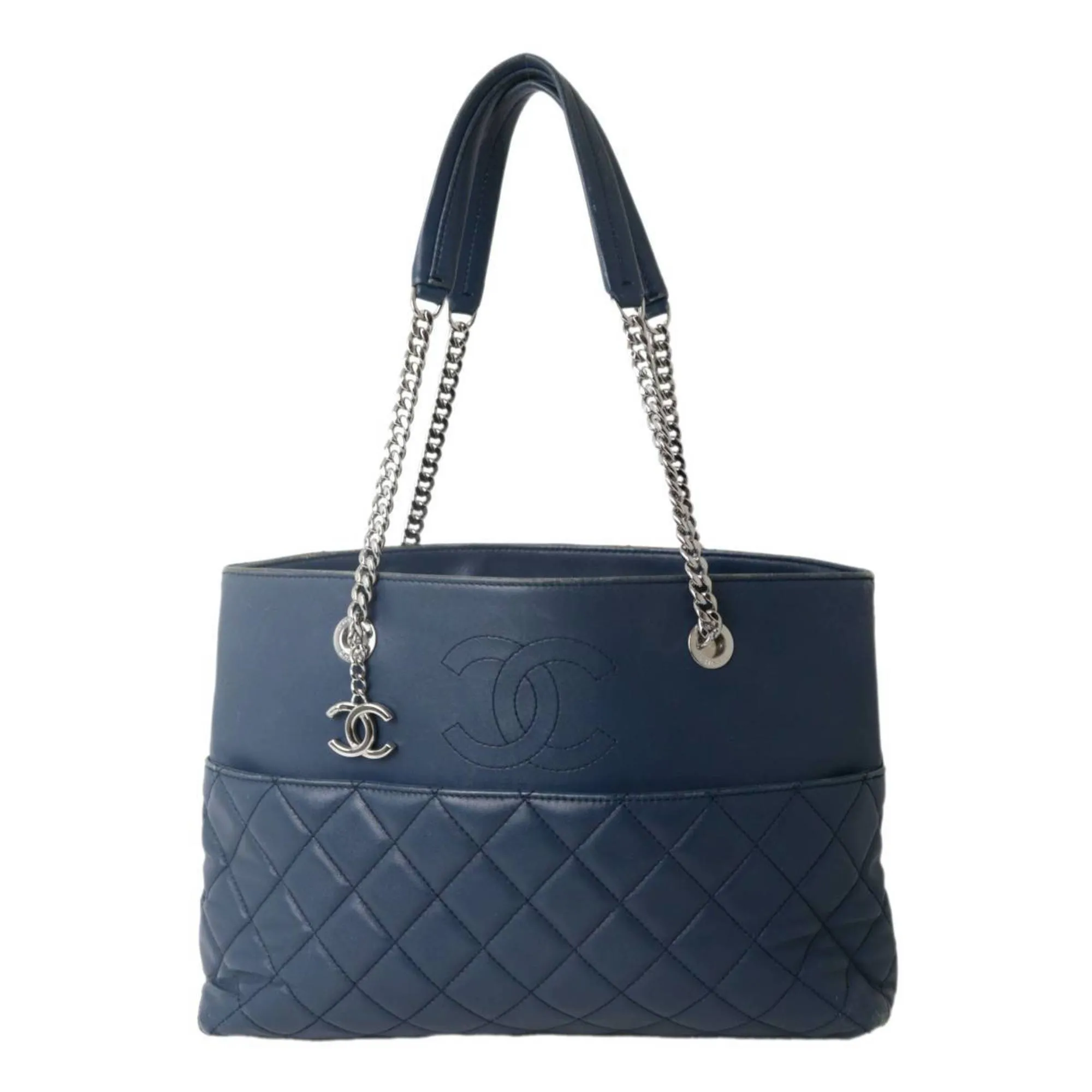 Chanel Leather Shoulder Bag (Pre-Owned)