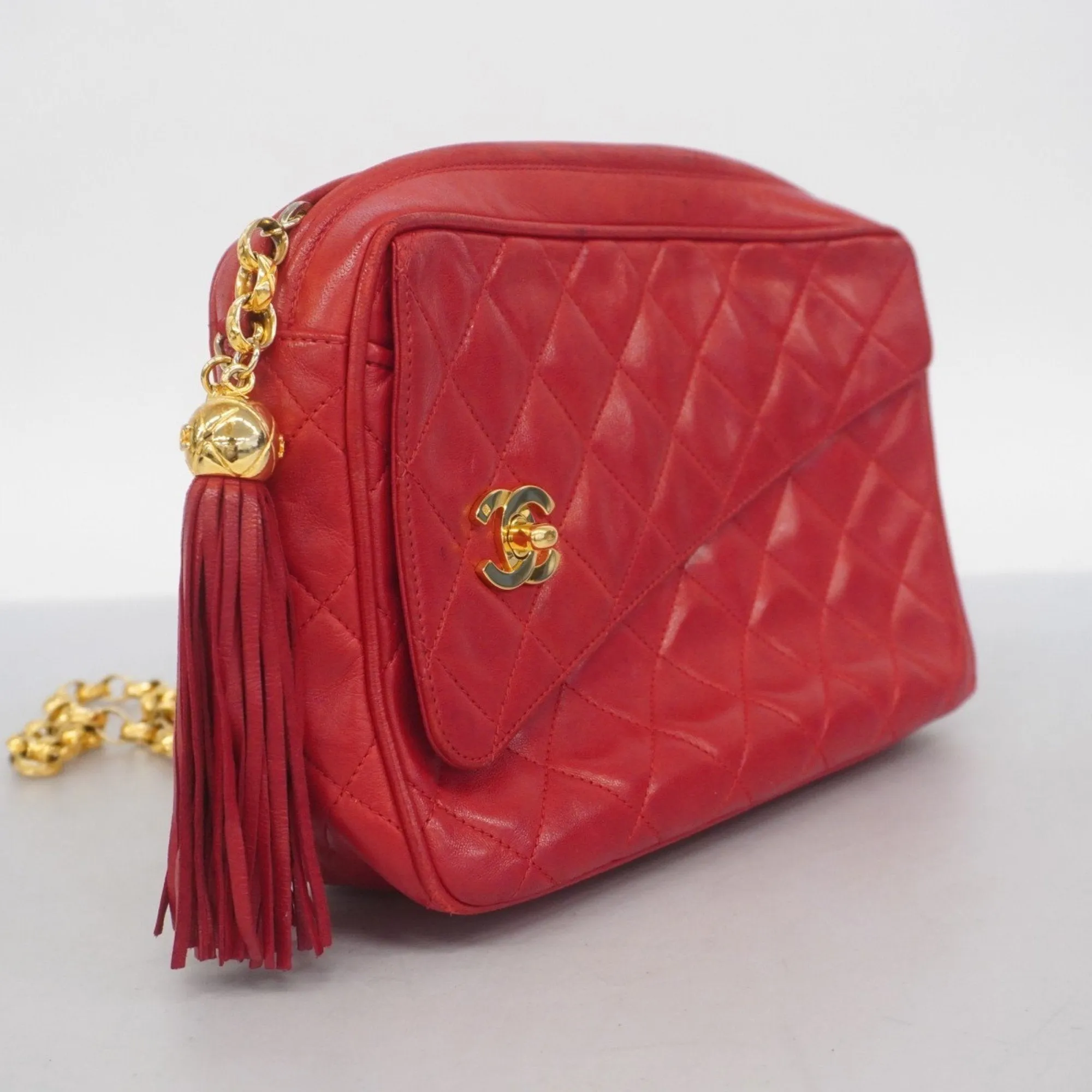 Chanel Leather Shoulder Bag (Pre-Owned)