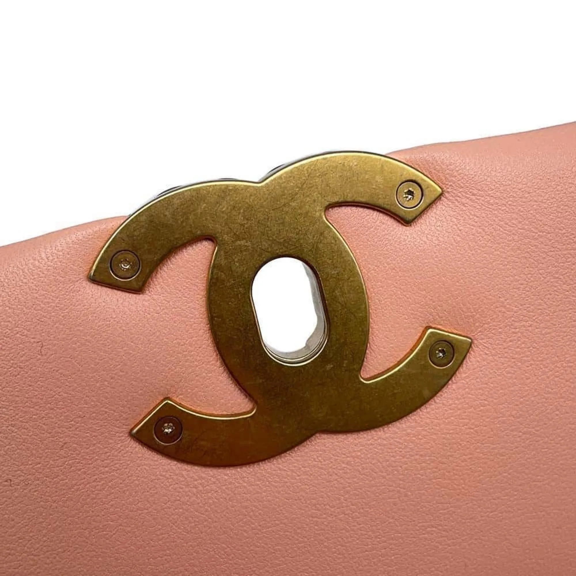 Chanel Leather Shoulder Bag (Pre-Owned)