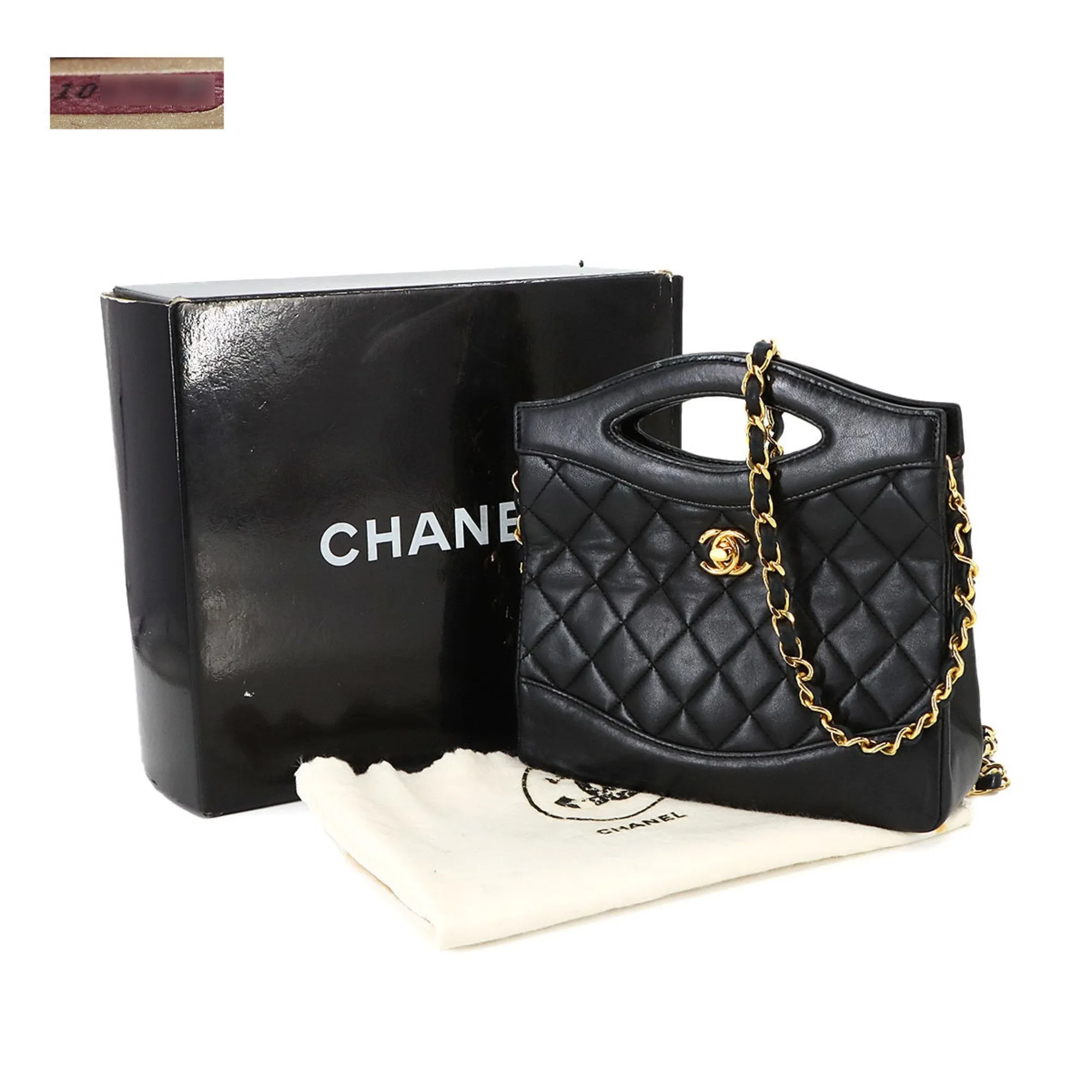Chanel Leather Shoulder Bag (Pre-Owned)