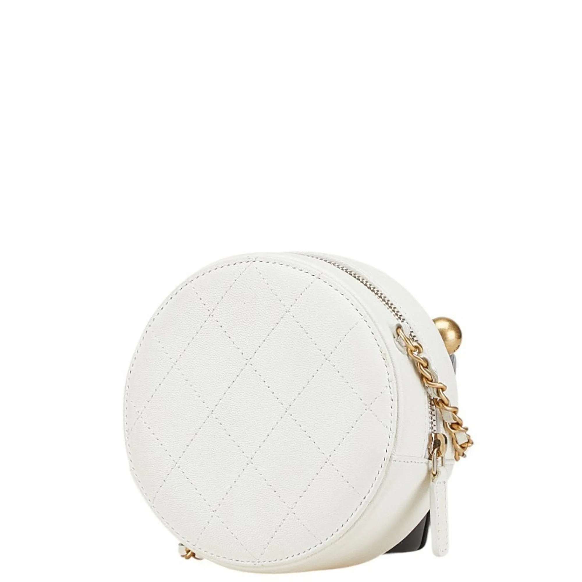 Chanel Matelasse Leather Shoulder Bag (Pre-Owned)