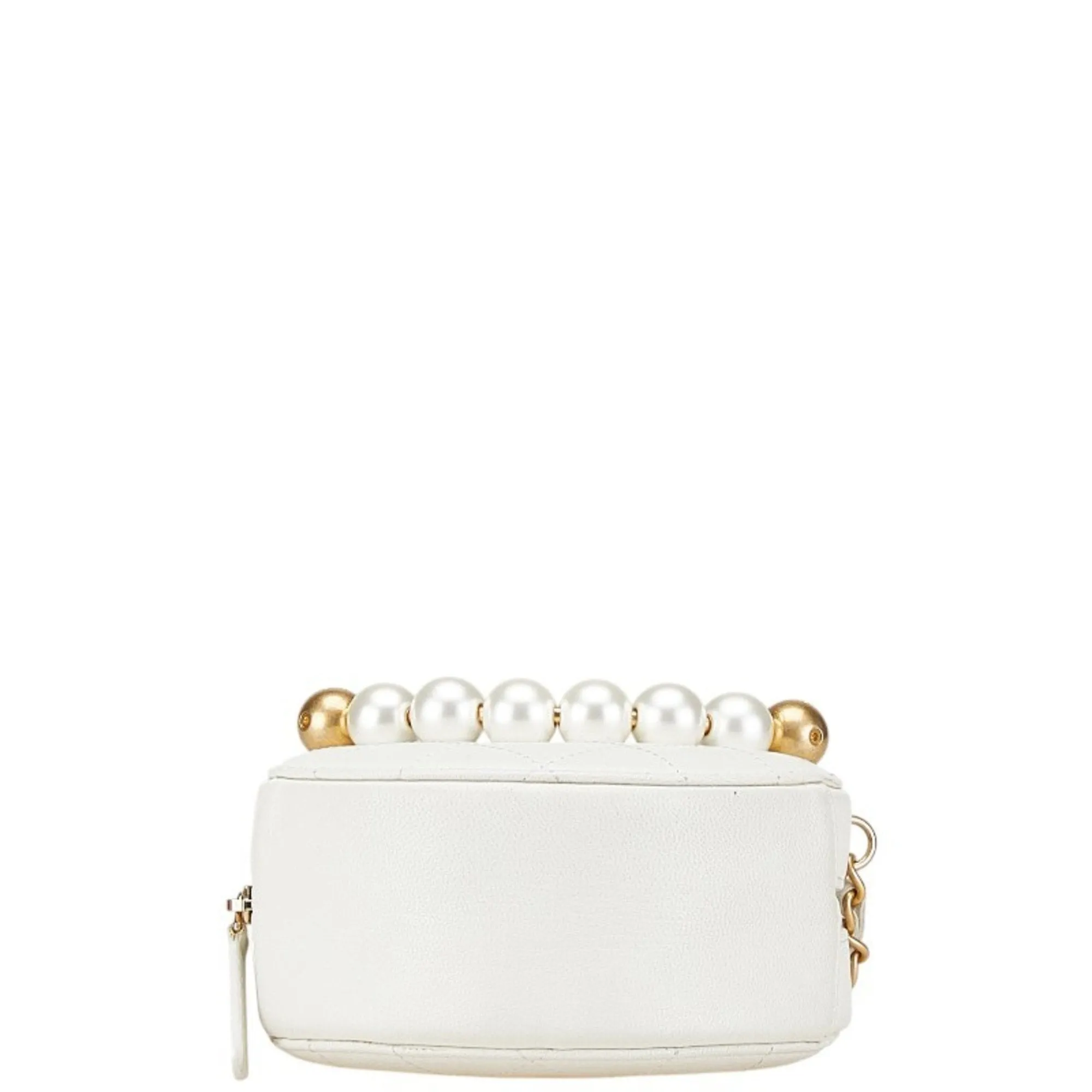 Chanel Matelasse Leather Shoulder Bag (Pre-Owned)