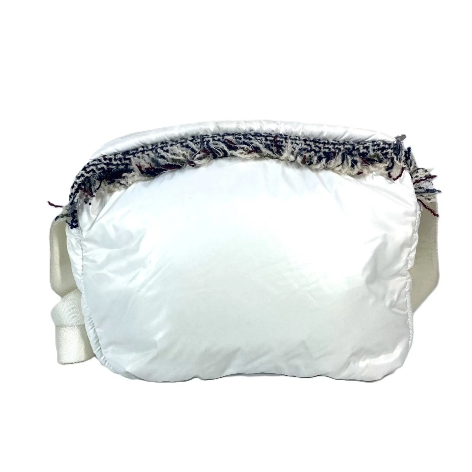 Chanel Nylon Shoulder Bag (Pre-Owned)