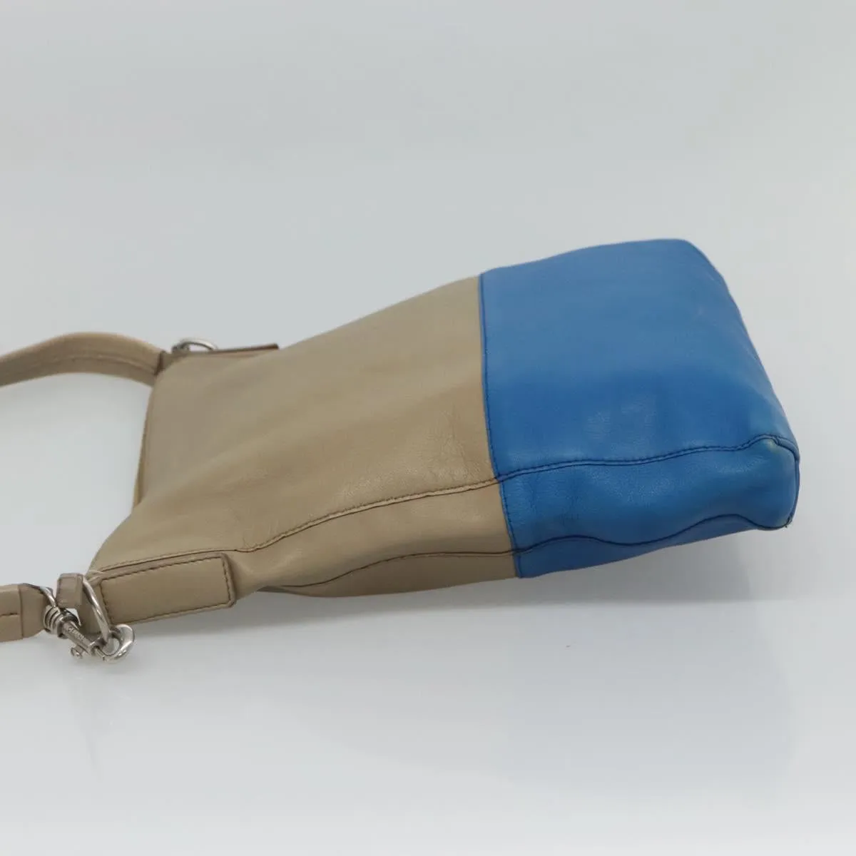 Cline Leather Shoulder Bag (Pre-Owned)