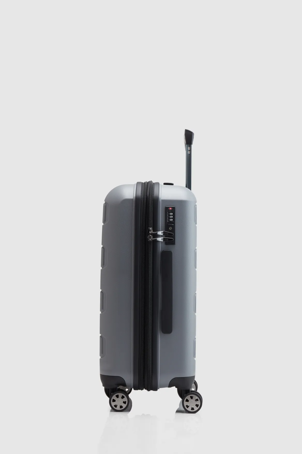 Clovelly Carry-On 56cm Suitcase