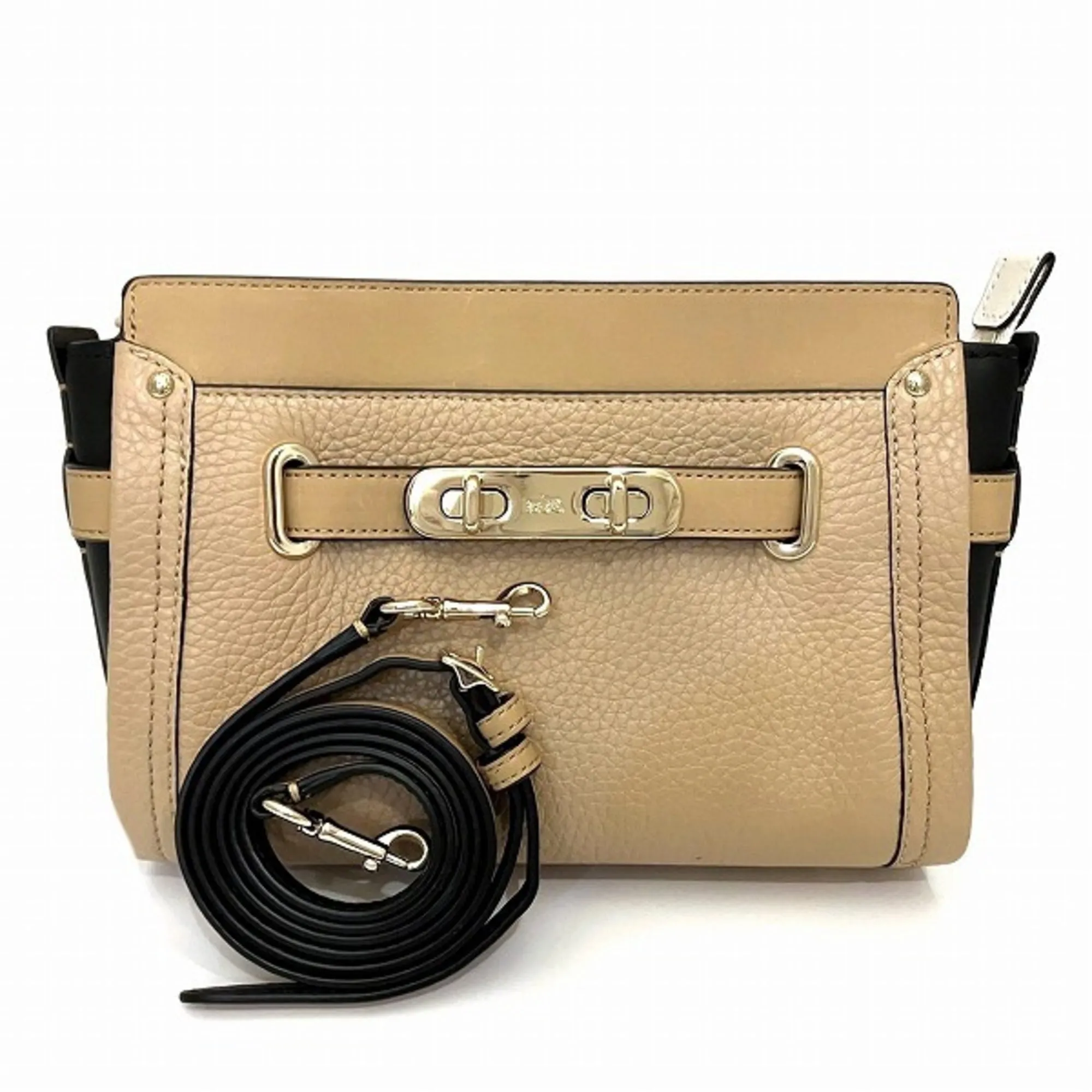 Coach  Leather Shoulder Bag (Pre-Owned)