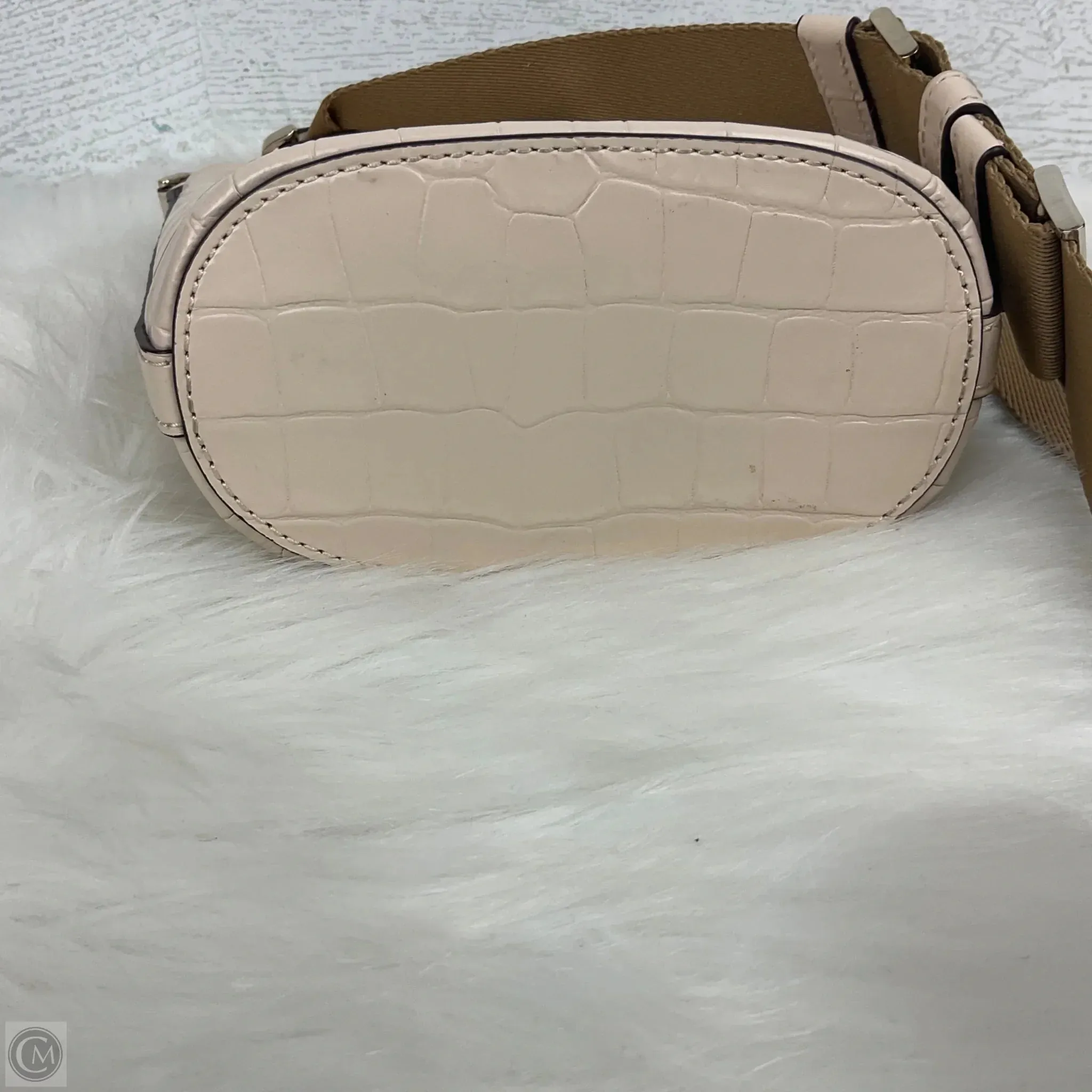 Crossbody Designer By Kate Spade, Size: Medium