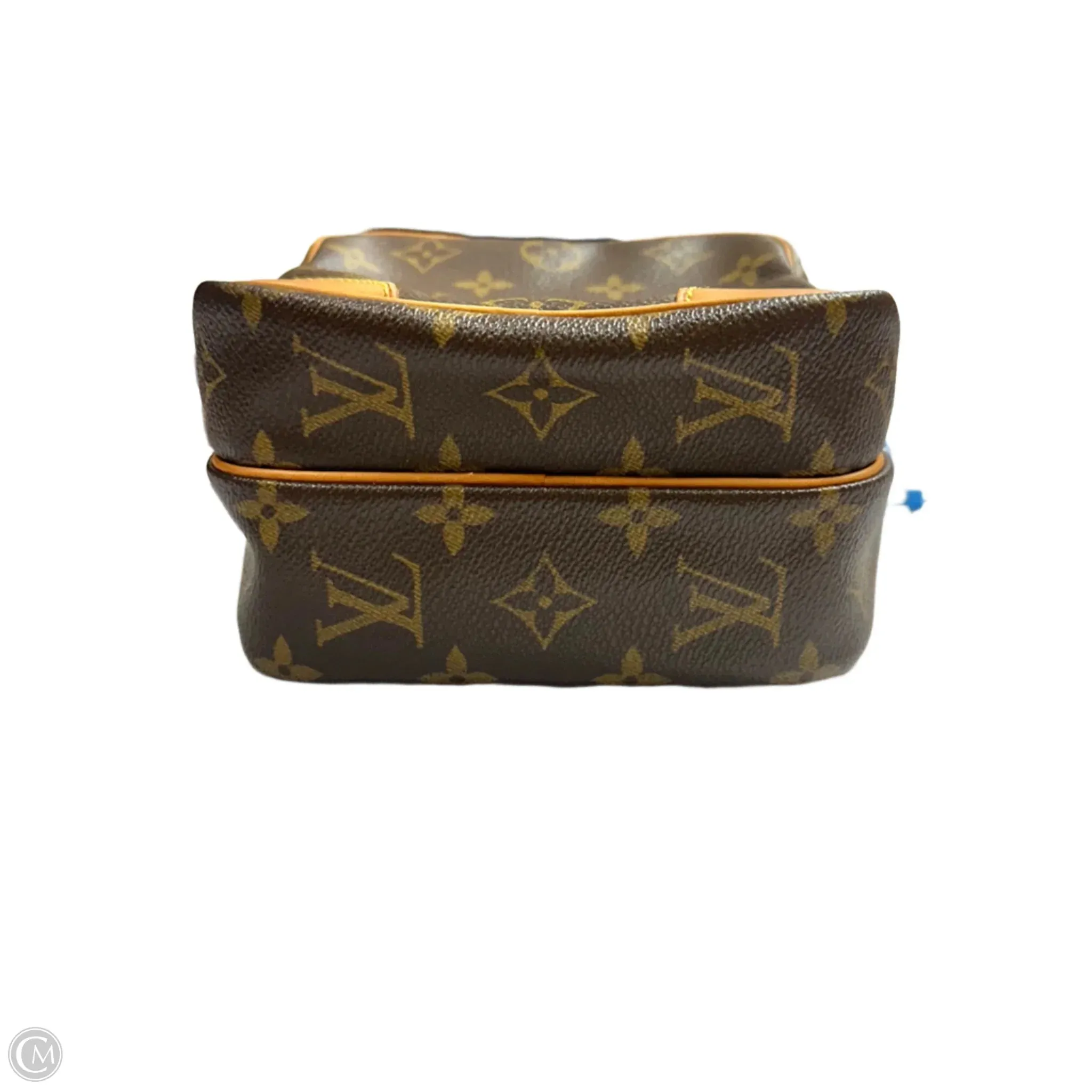 Crossbody Luxury Designer By Louis Vuitton, Size: Medium