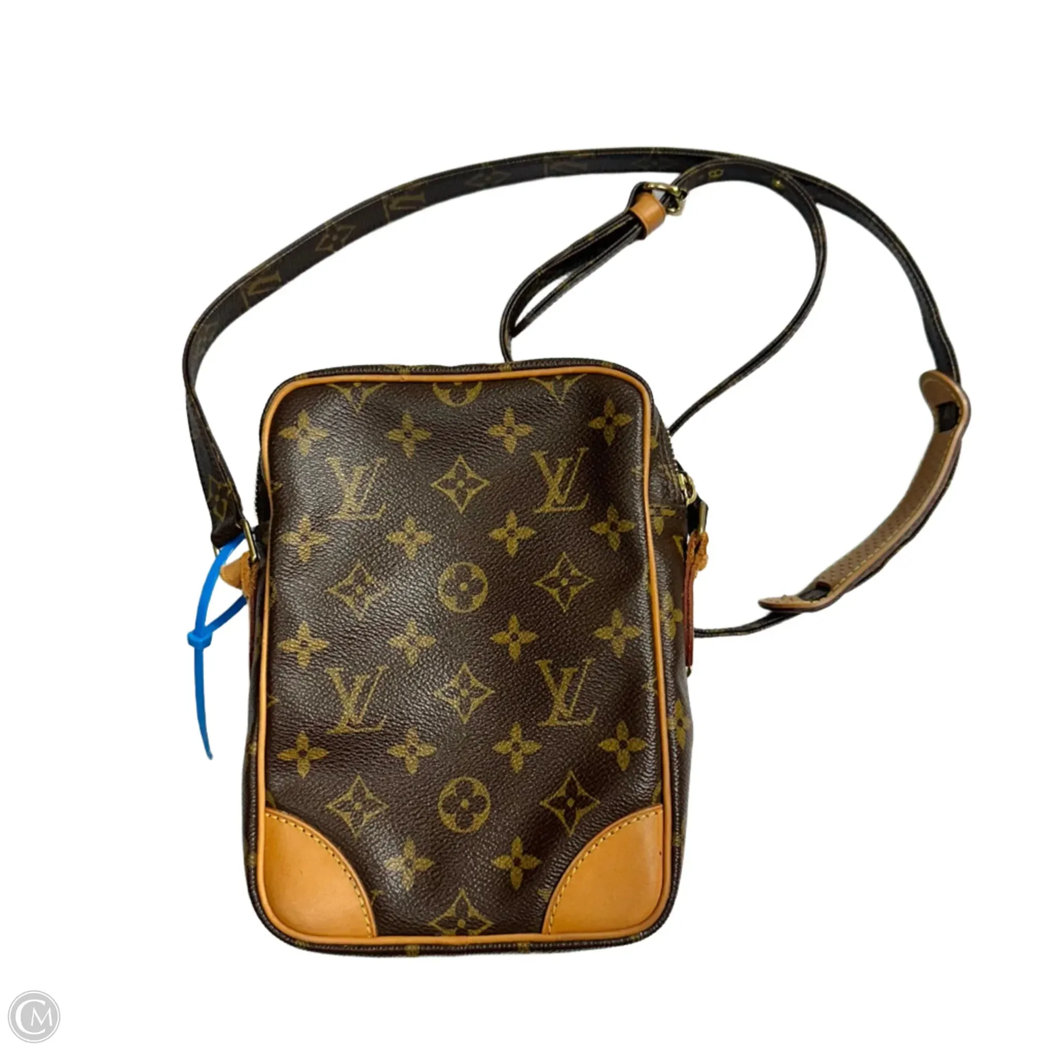 Crossbody Luxury Designer By Louis Vuitton, Size: Medium