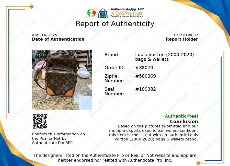 Crossbody Luxury Designer By Louis Vuitton, Size: Medium
