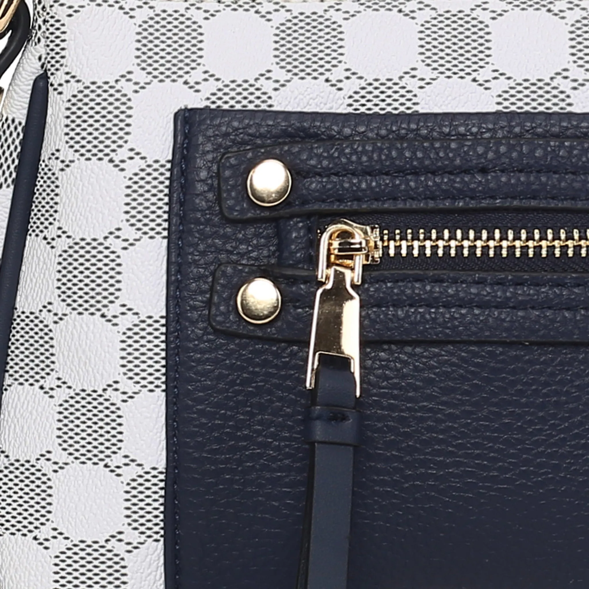 Essie Crossbody Bag