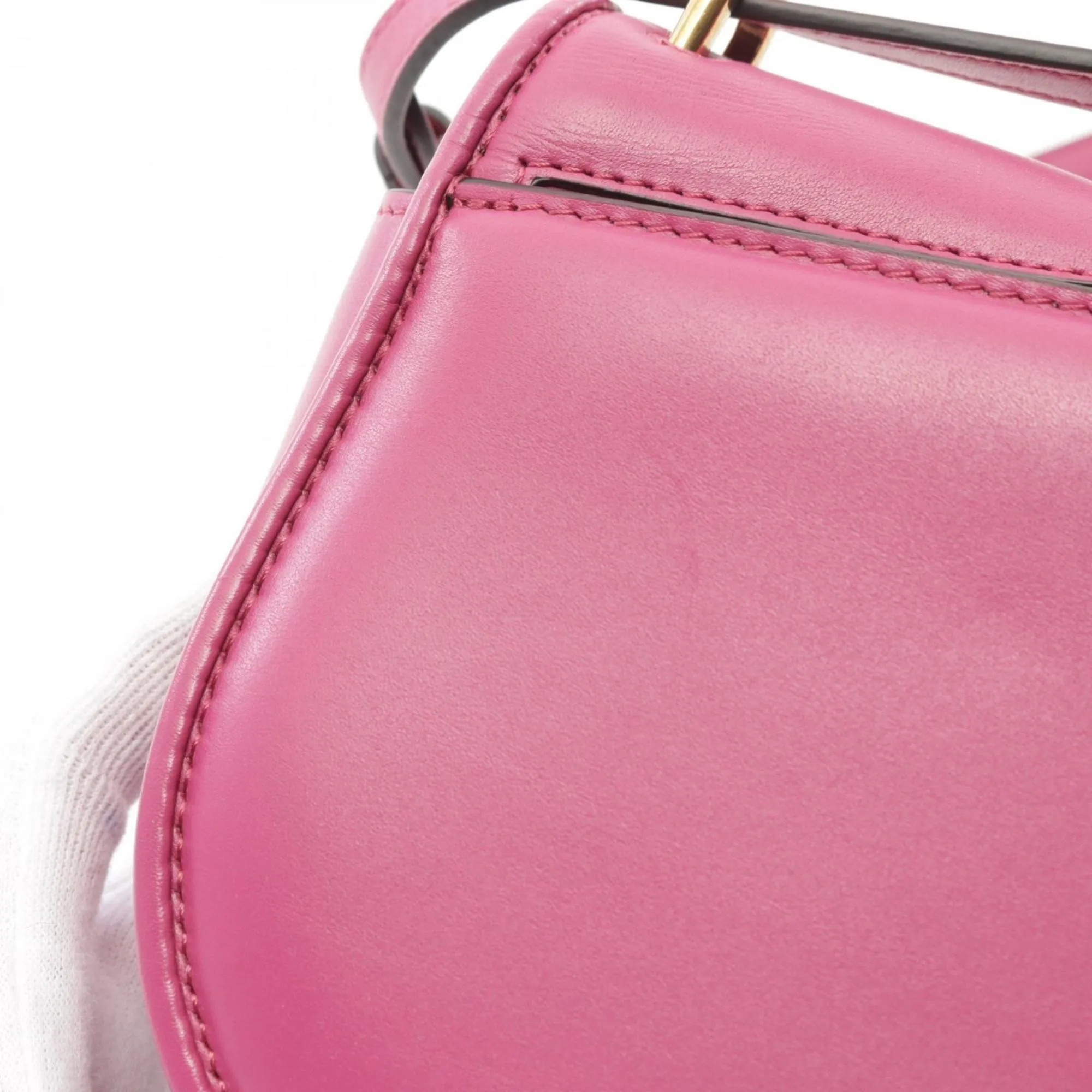 Fendi Leather Shoulder Bag (Pre-Owned)