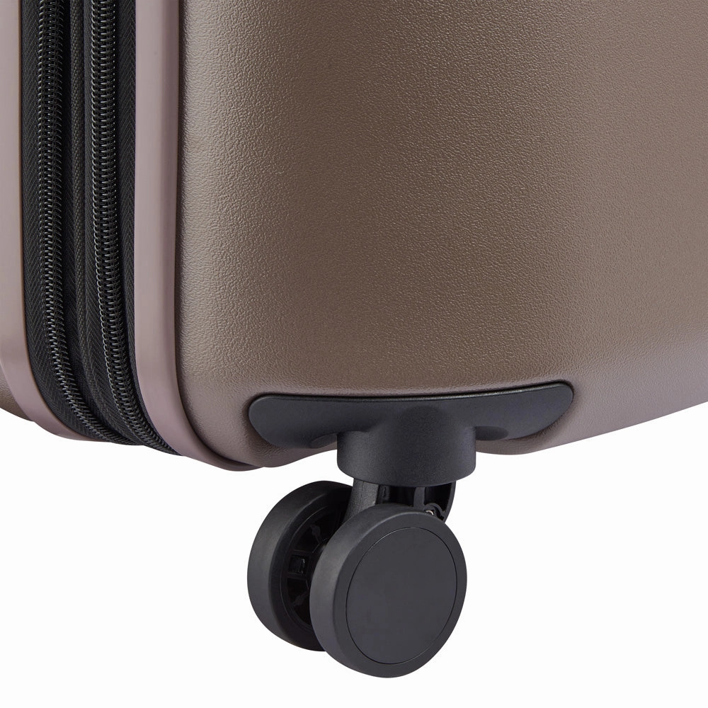 florence by mills x DELSEY PARIS Catch Flights Expandable 20" Carry-On Spinner Upright