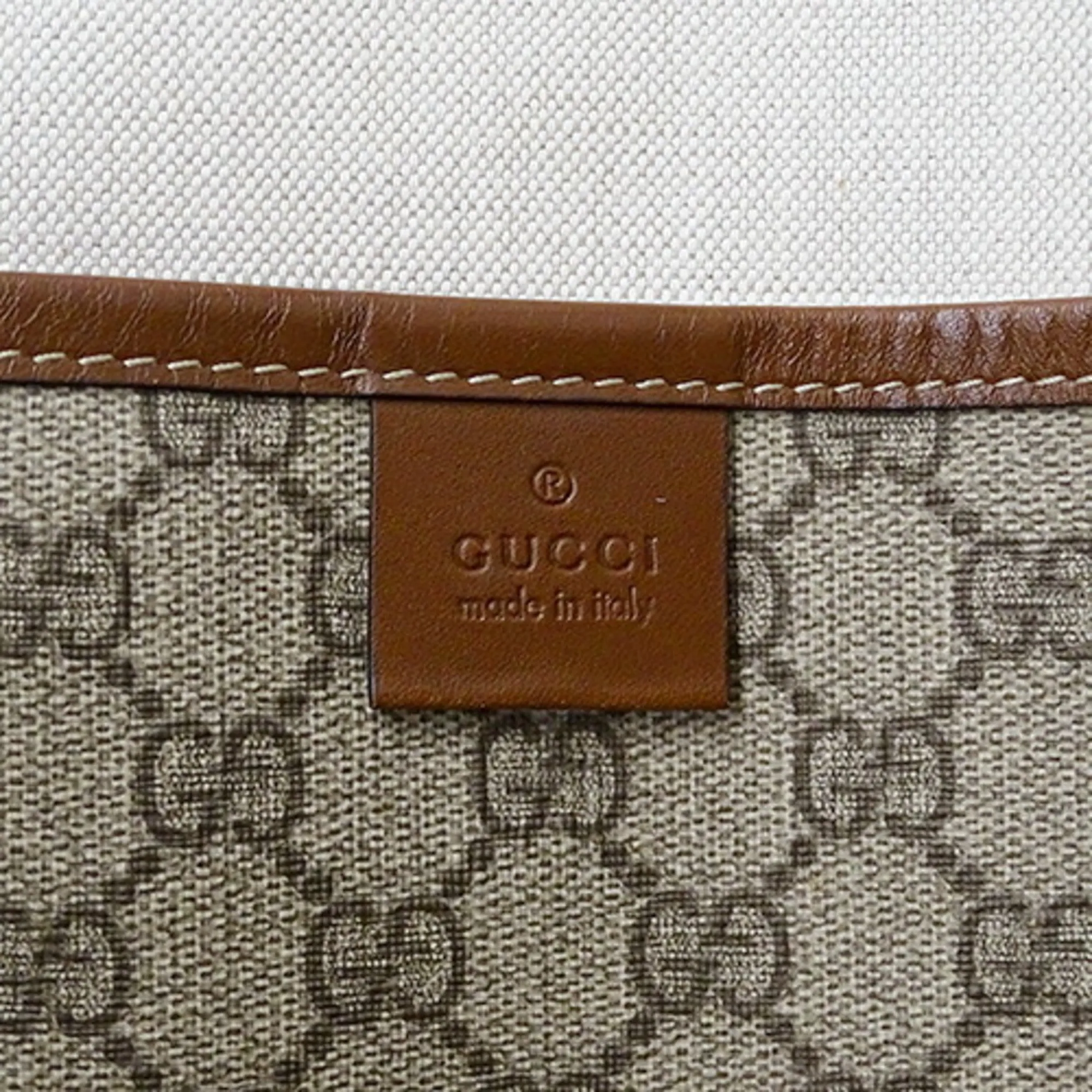 GUCCI bag ladies tote shoulder GG plus brown beige 211134