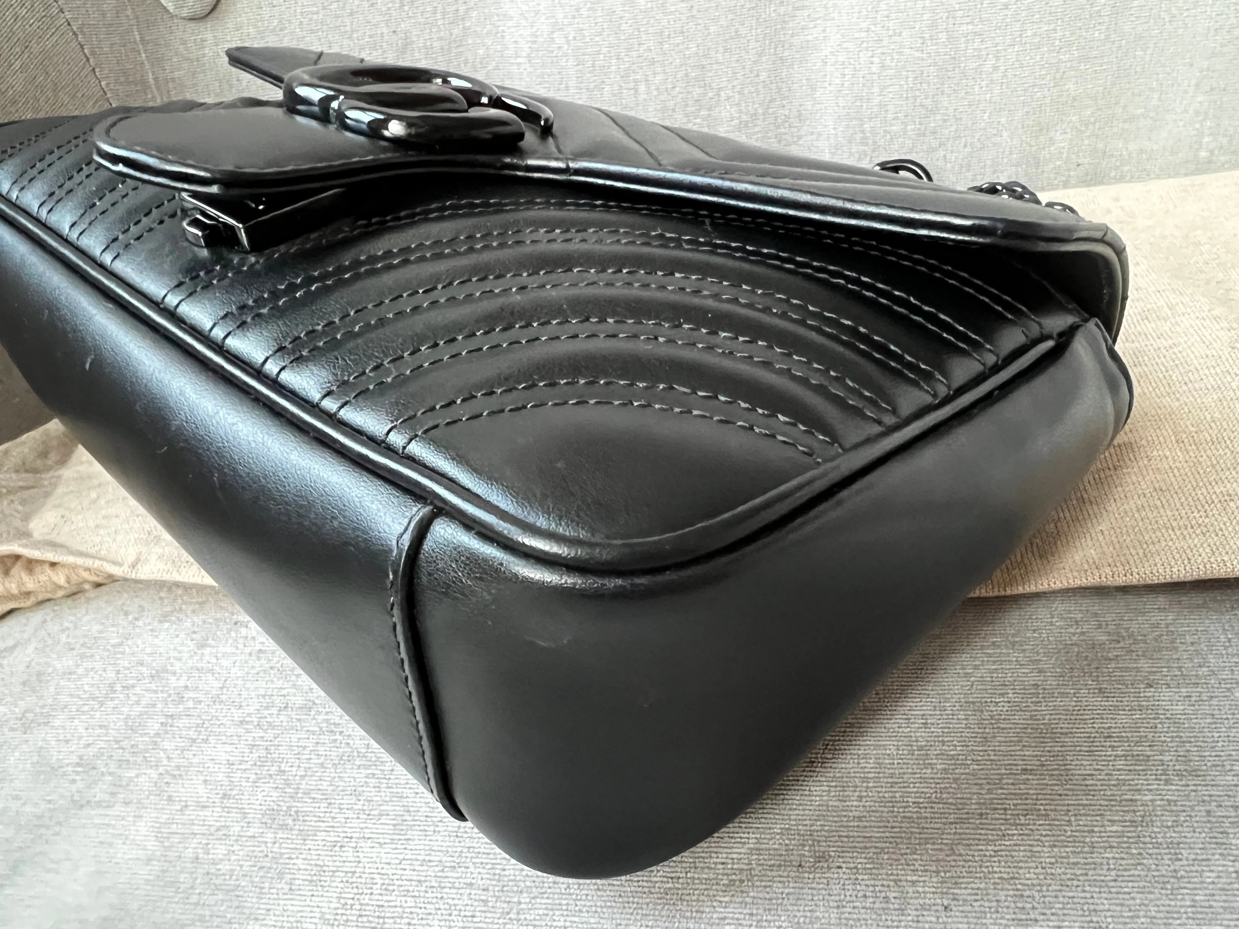 Gucci GG Black Marmont Small Shoulder Bag (RRP ??1800)