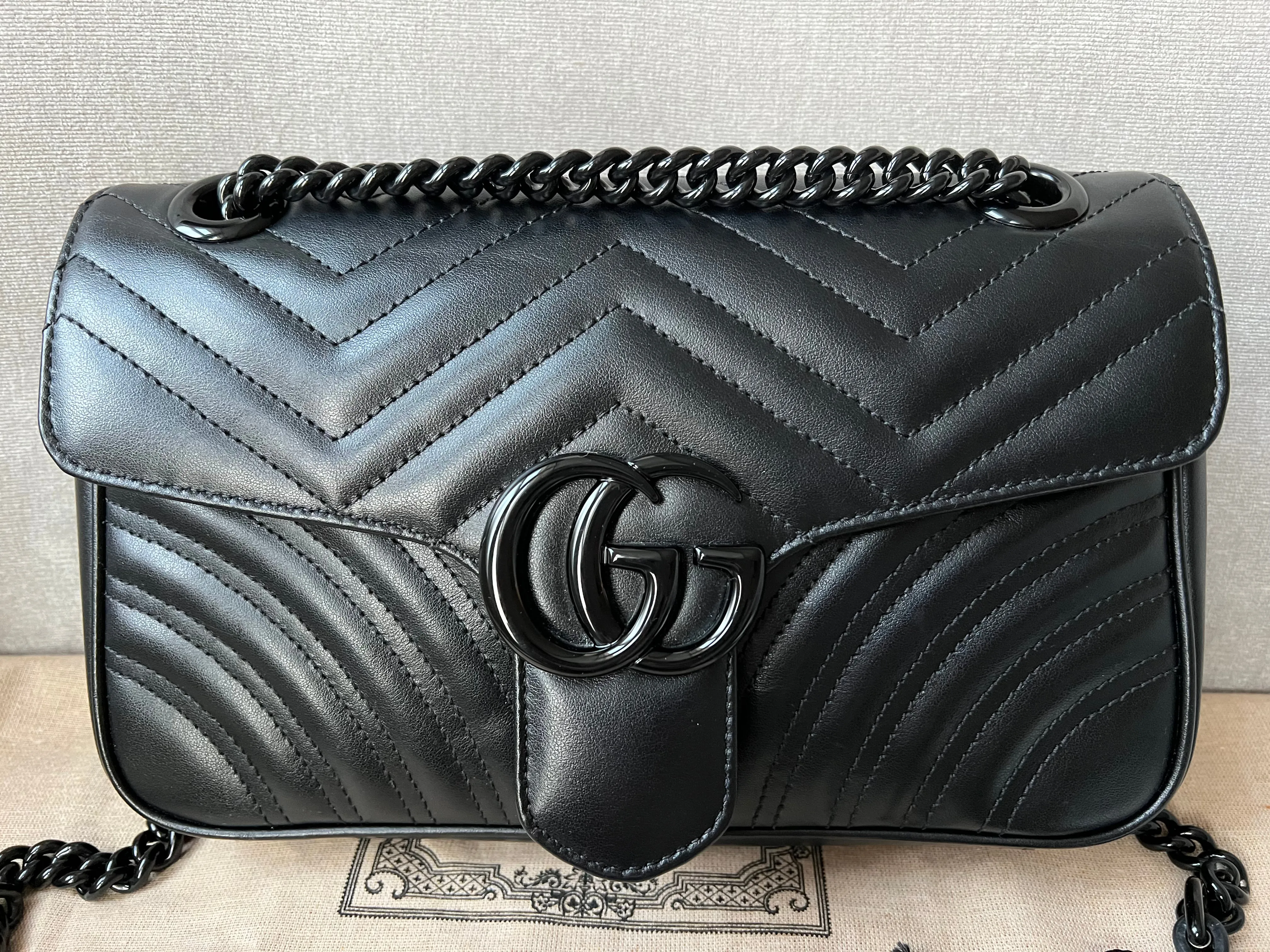Gucci GG Black Marmont Small Shoulder Bag (RRP ??1800)