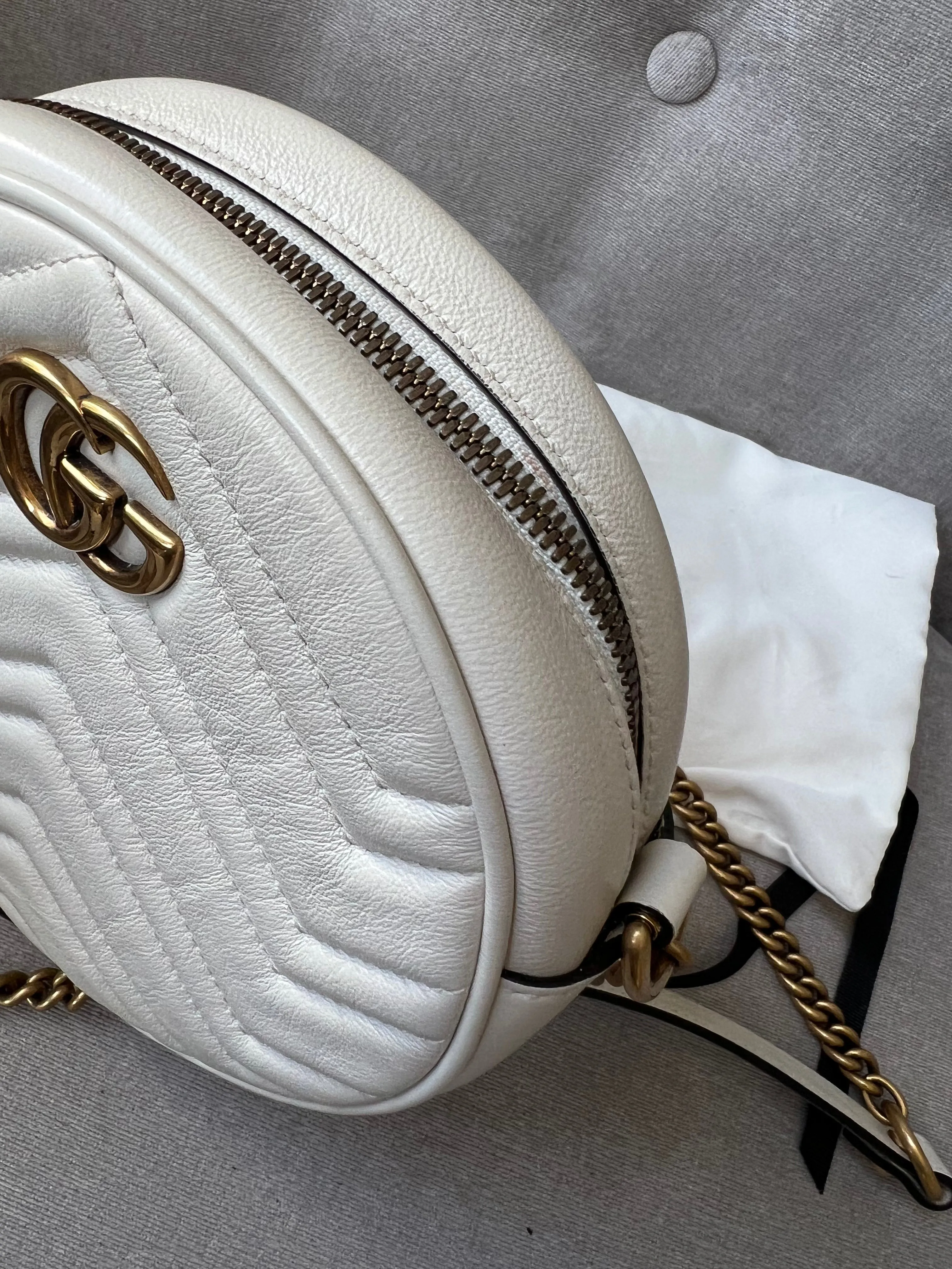 Gucci GG Round White Marmont Small Shoulder Bag (RRP ??1,160)