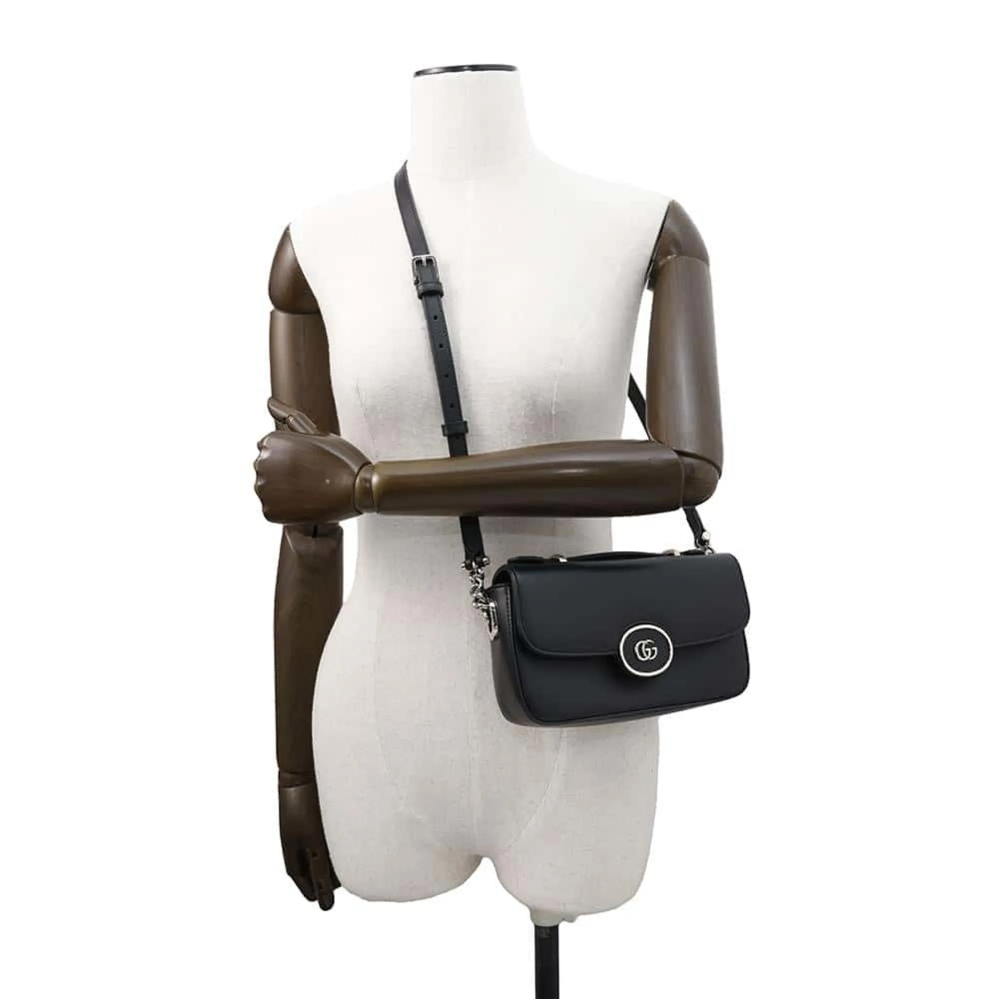 Gucci Leather Shoulder Bag (Pre-Owned)