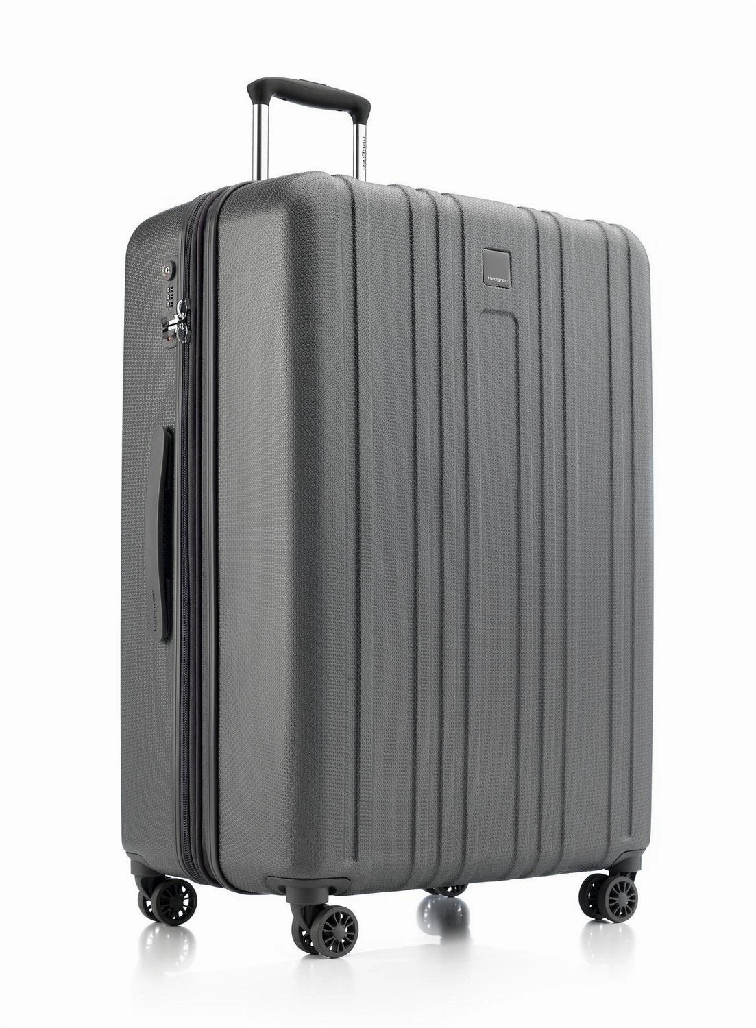 Hedgren Gate Expandable 24" 4-Wheel Medium Luggage