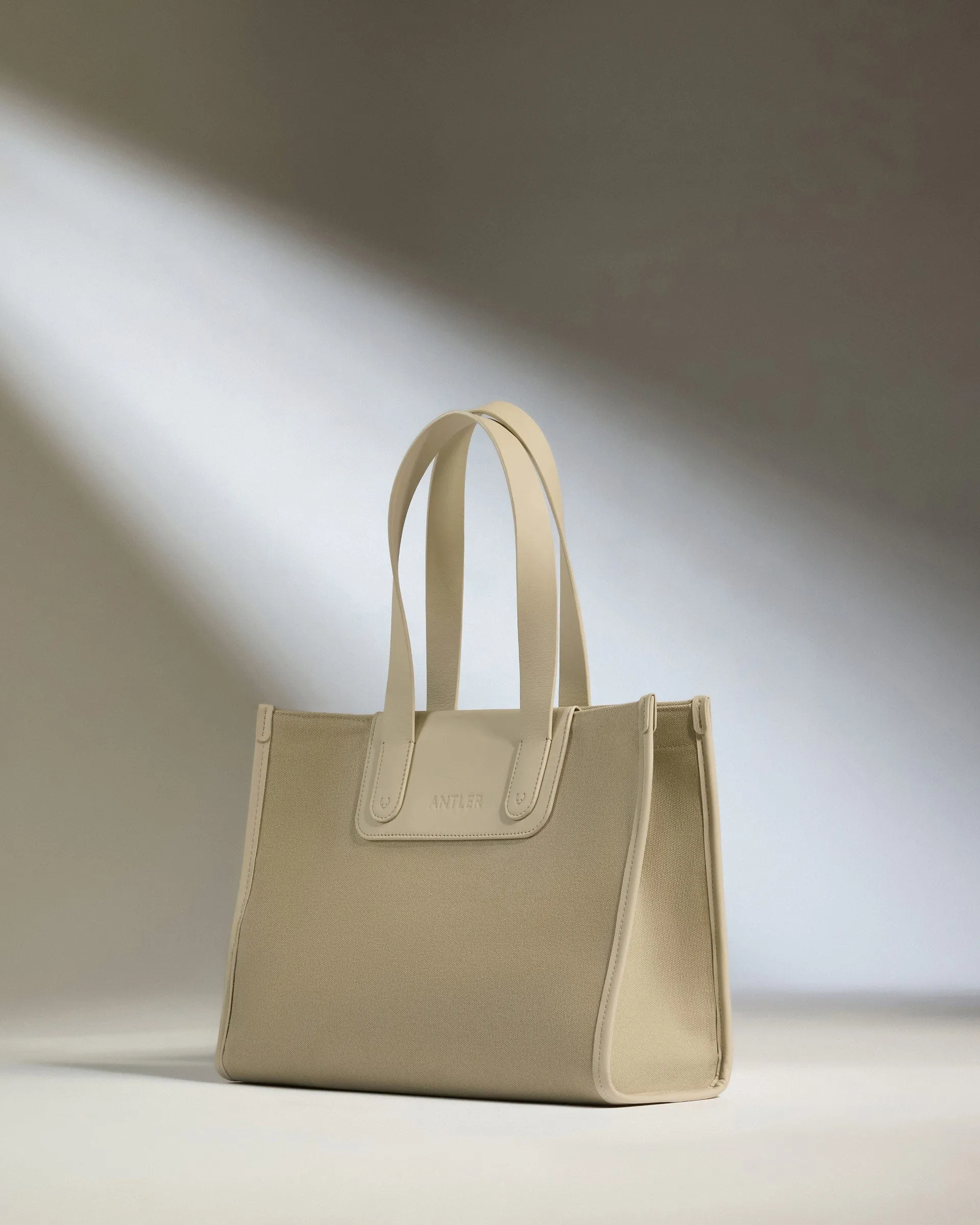 Heritage Tote Bag in Sandstone