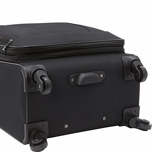 Heritage Travelware Wicker Park 24" 600d Polyester Expandable 4-Wheel Checked Luggage, Red