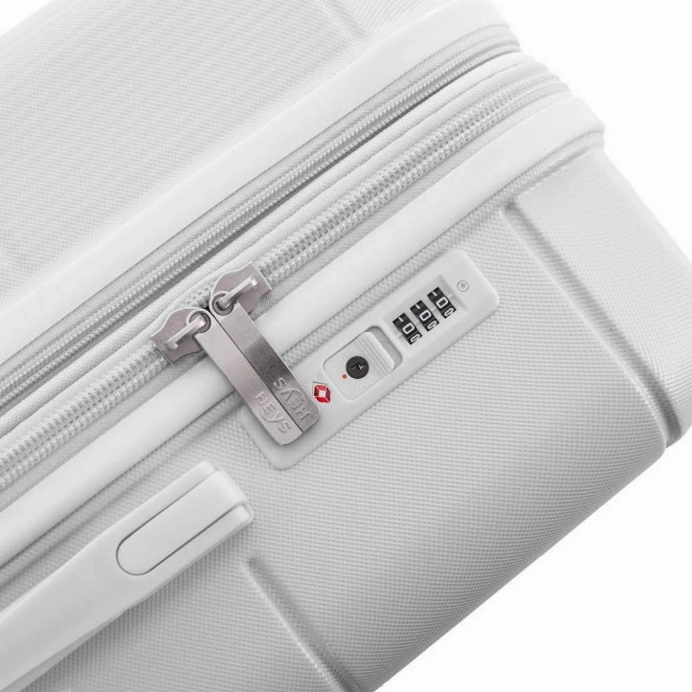 Heys America Neo 26" 4-Wheel Medium Spinner Luggage