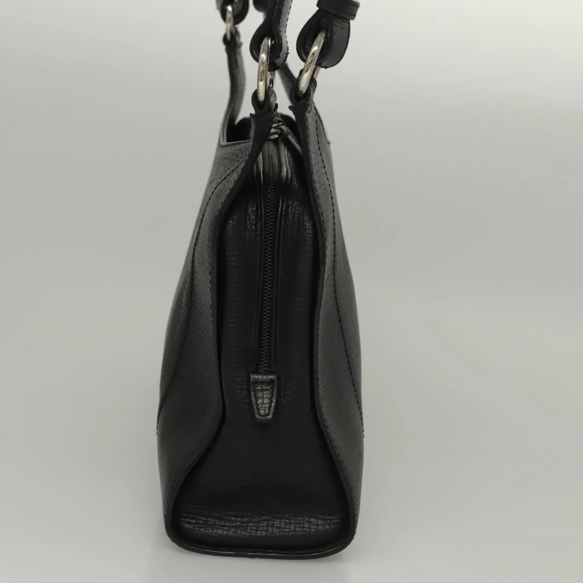 Loewe Hobo Leather Shoulder Bag (Pre-Owned)