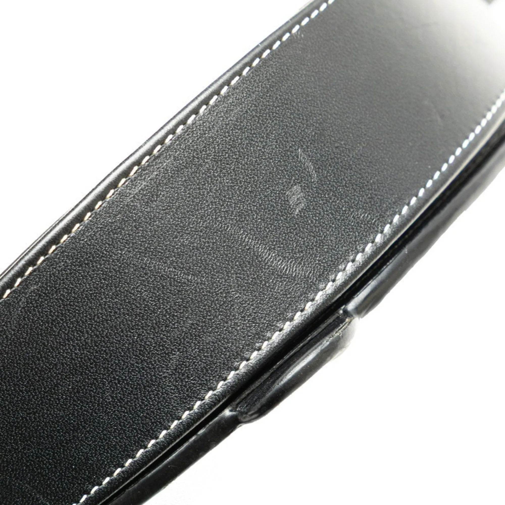 Loewe Leather Shoulder Bag (Pre-Owned)