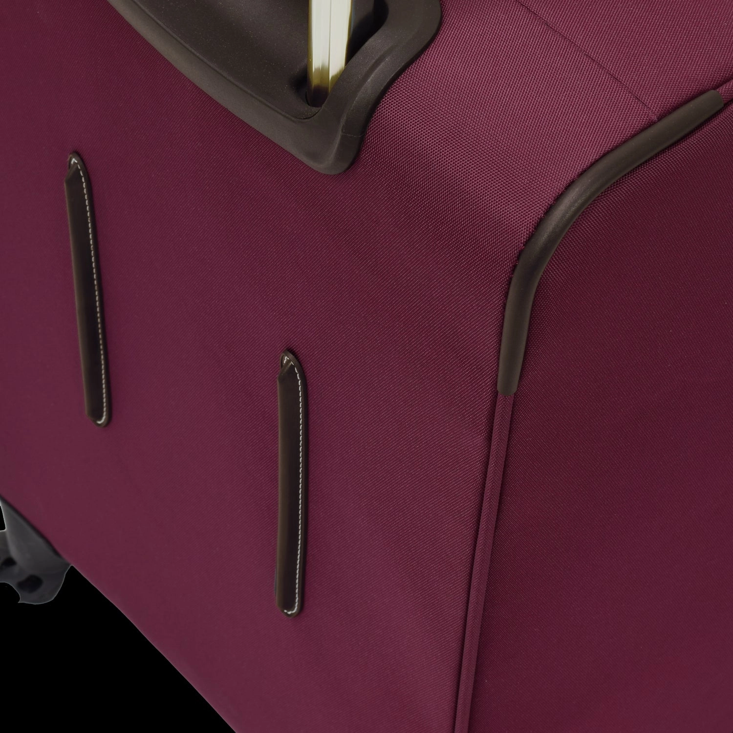 London Fog Coventry 25" 4-Wheel Medium Luggage